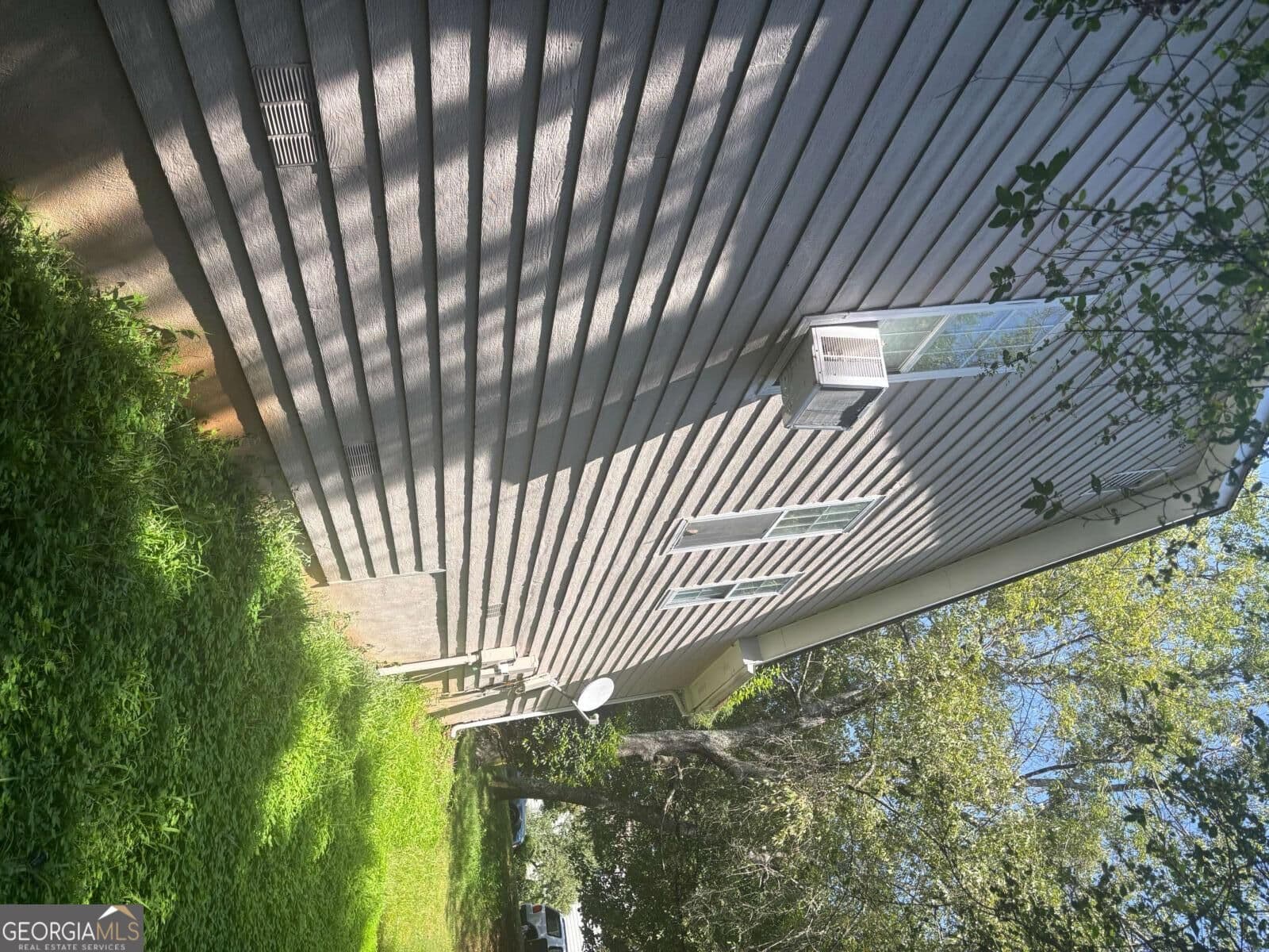 3 bedroom, 2 bathroom, 1,522 sq ft single family residence for sale at 2051 Boone Place, Snellville, GA 30078 — photo 6