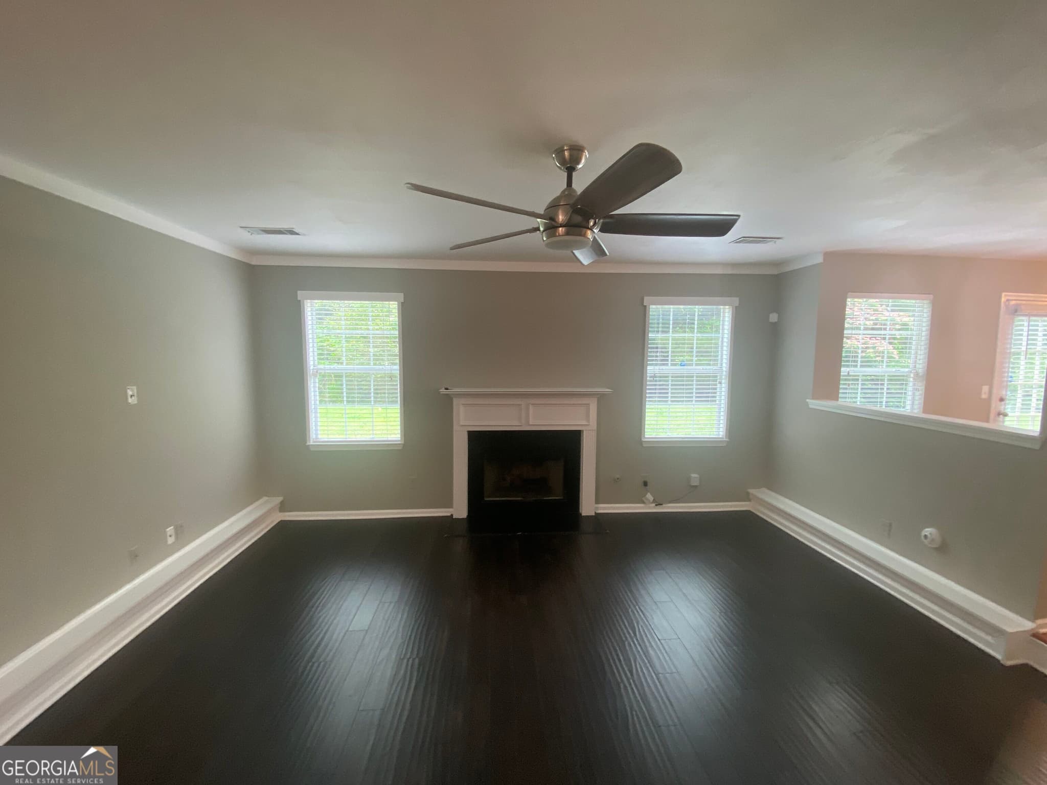 4 bedroom, 3 bathroom, 2,676 sq ft single family residence for sale at 2920 Chilhowee Drive, South Fulton, GA 30331 — photo 8