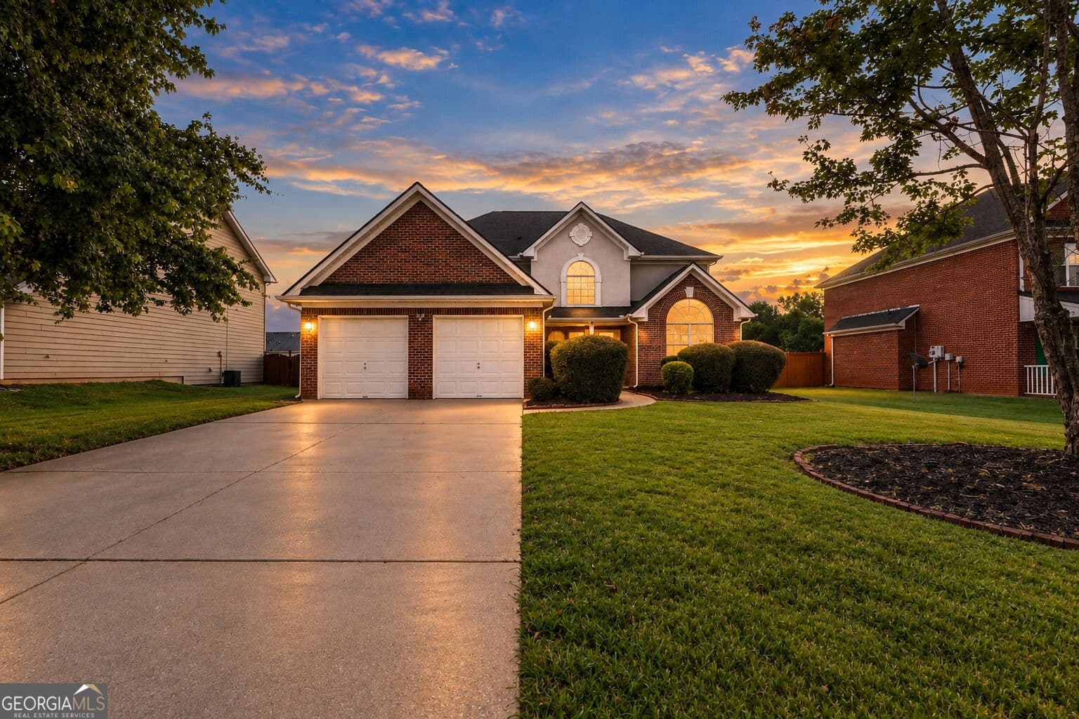 4 bedroom, 3 bathroom, 2,879 sq ft single family residence for sale at 1202 Polk Crossing, Mcdonough, GA 30252 — photo 3