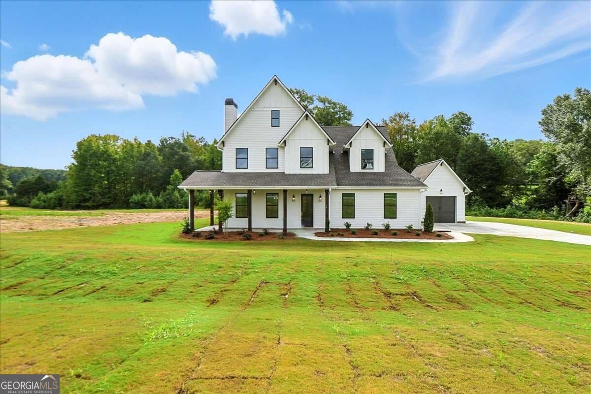 4 bedroom, 4.5 bathroom single family residence for sale at 95 Old Town Road, Dacula, GA 30019 — photo 2