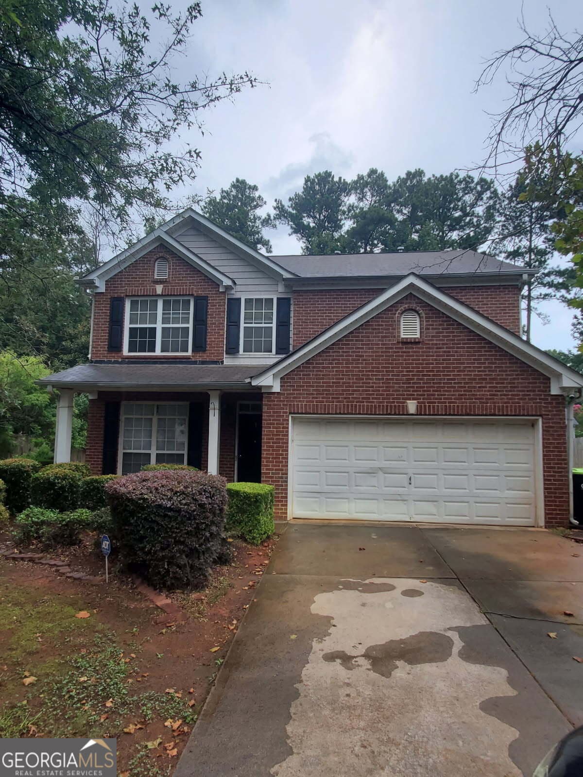 4 bedroom, 2.5 bathroom, 2,254 sq ft single family residence for rent at 1031 Maple Leaf Drive, Mcdonough, GA 30253 for $2,075 a month — photo 2