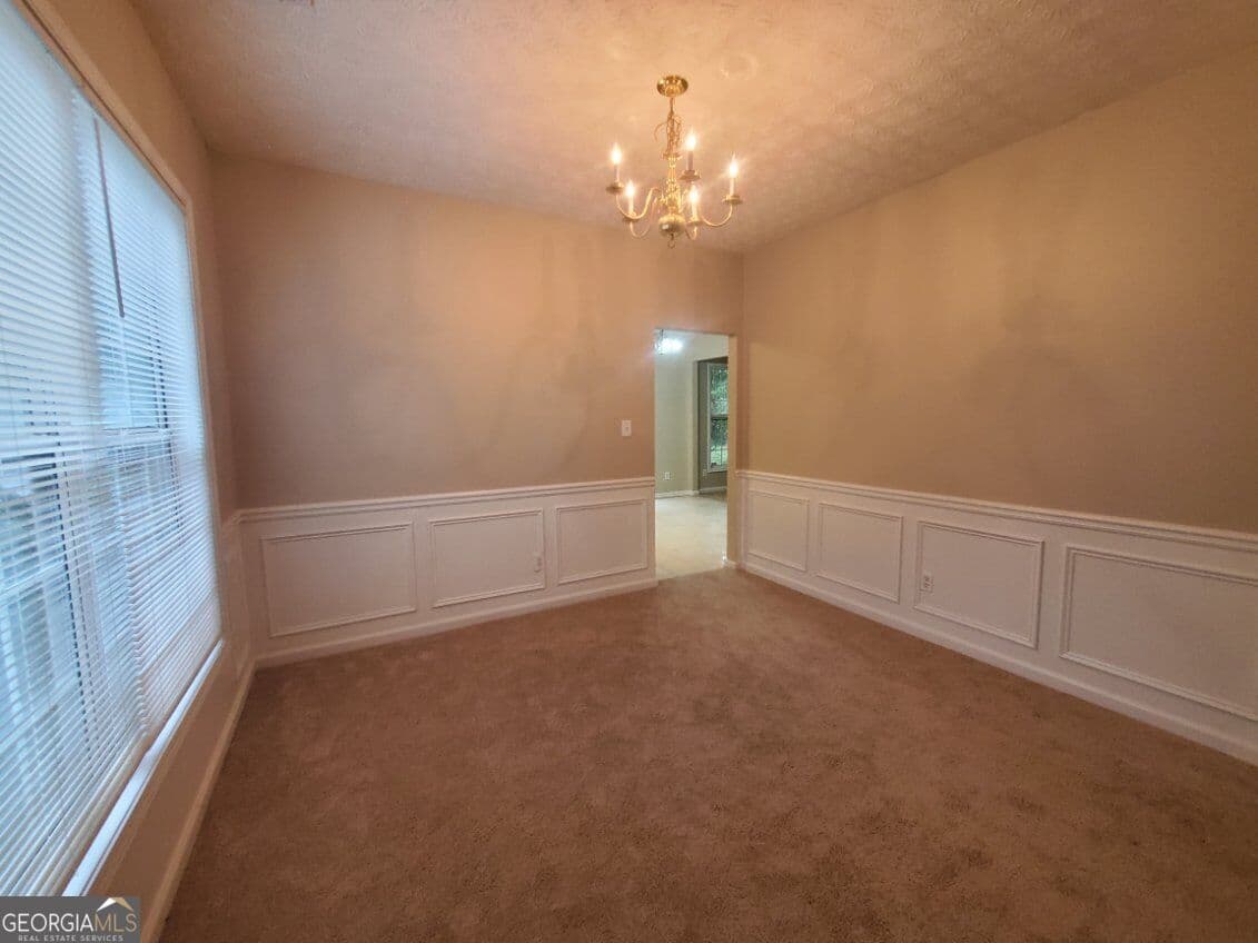 4 bedroom, 2.5 bathroom, 2,254 sq ft single family residence for rent at 1031 Maple Leaf Drive, Mcdonough, GA 30253 for $2,075 a month — photo 5