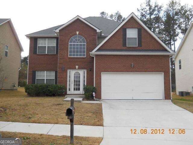 4 bedroom, 2.5 bathroom, 2,560 sq ft single family residence for rent at 7517 Poplar Falls Trail, Lithonia, GA 30058 for $2,350 a month — photo 1 of 1