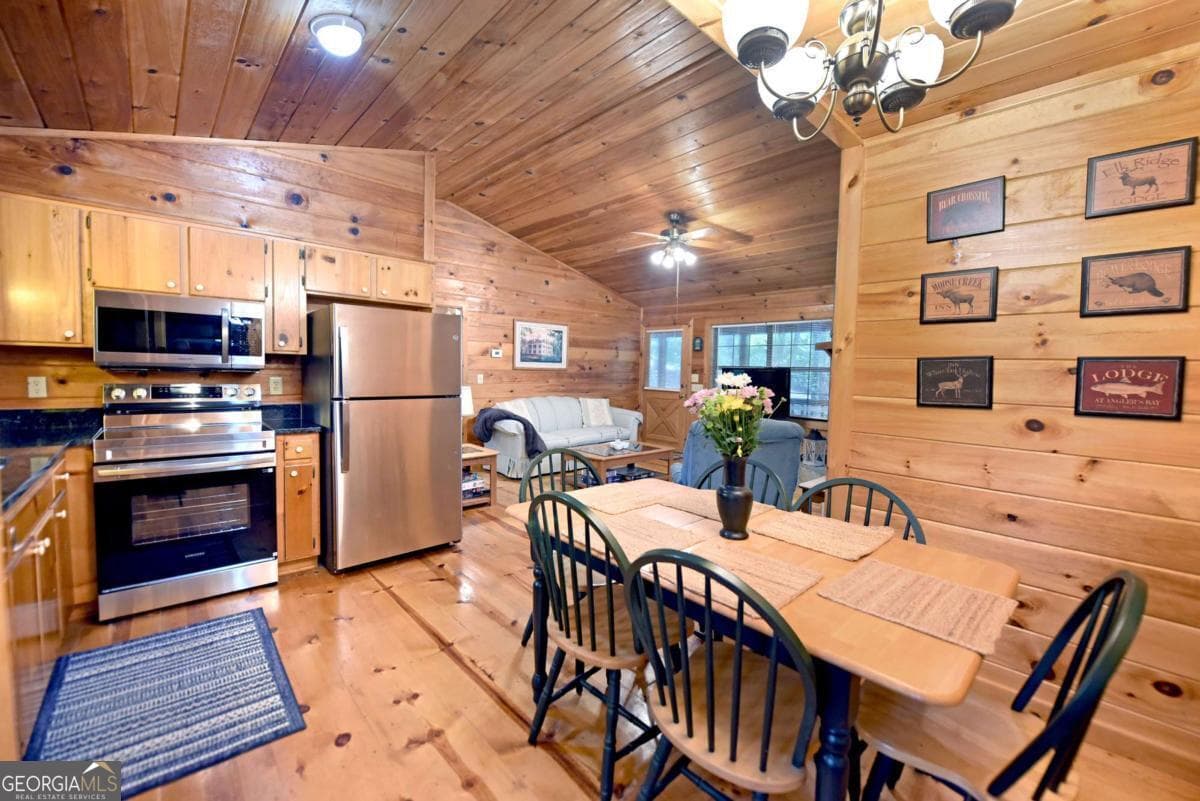 3 bedroom, 1 bathroom, 852 sq ft cabin,single family residence for sale at 31 Eagle Feather Drive, Cherry Log, GA 30522 — photo 5