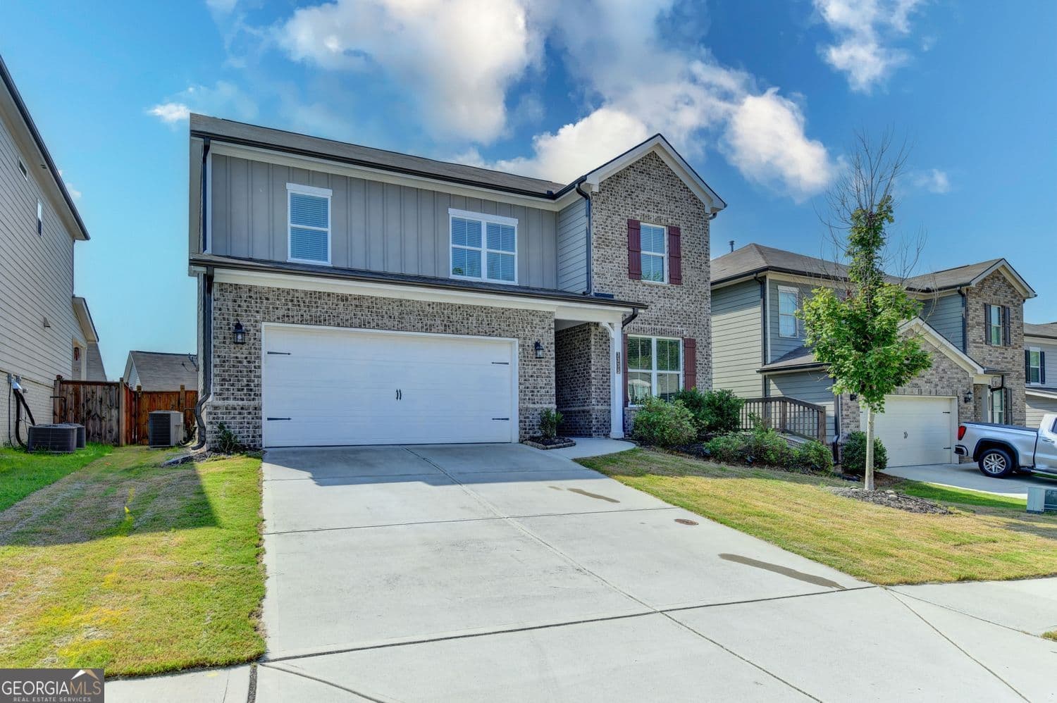 5 bedroom, 4 bathroom, 2,754 sq ft single family residence for rent at 3335 Fall Branch Lane, Buford, GA 30519 for $2,800 a month — photo 2