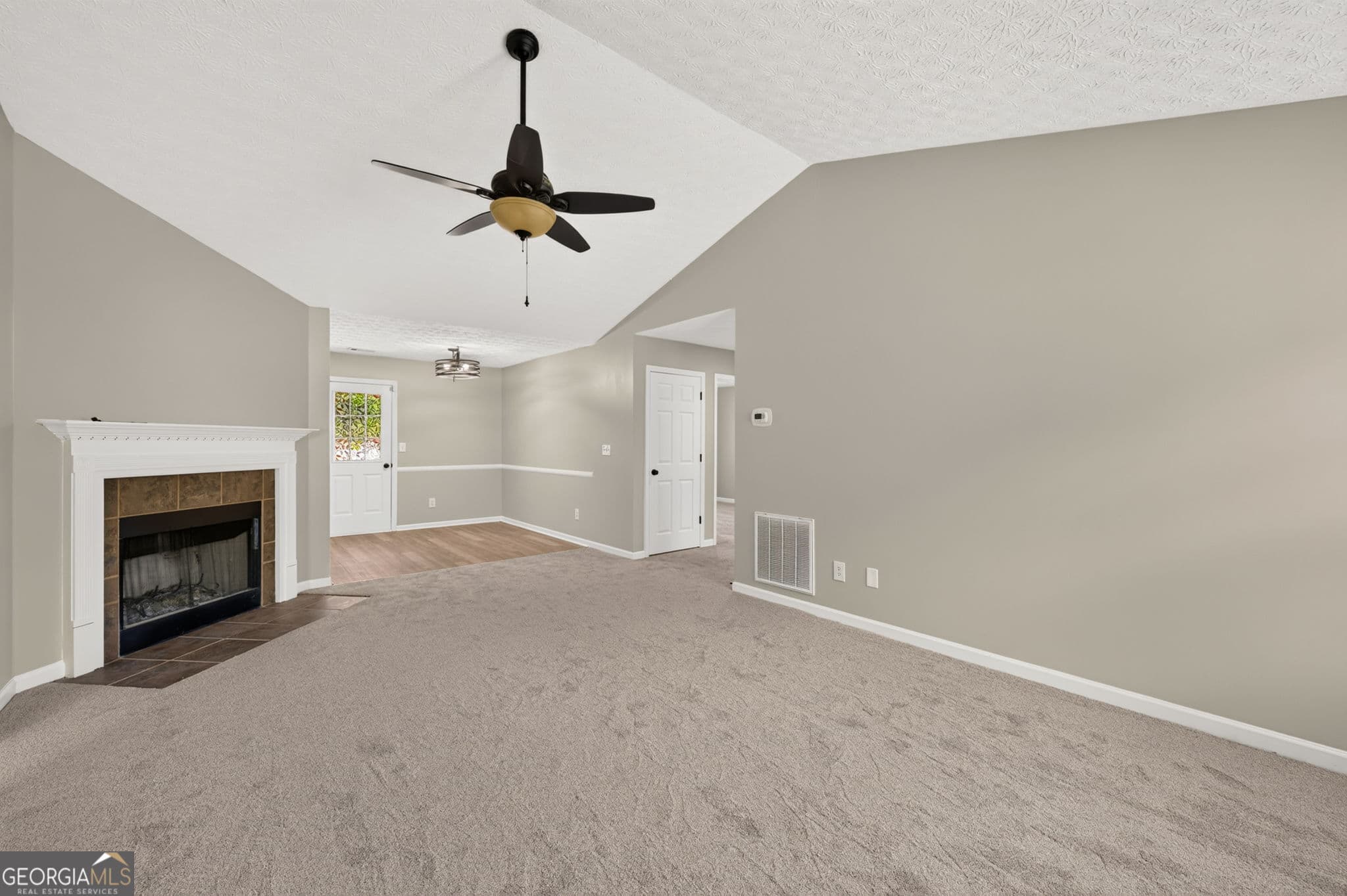5 bedroom, 3 bathroom, 2,280 sq ft single family residence for sale at 185 Hidden Brook Trail, Newnan, GA 30265 — photo 6
