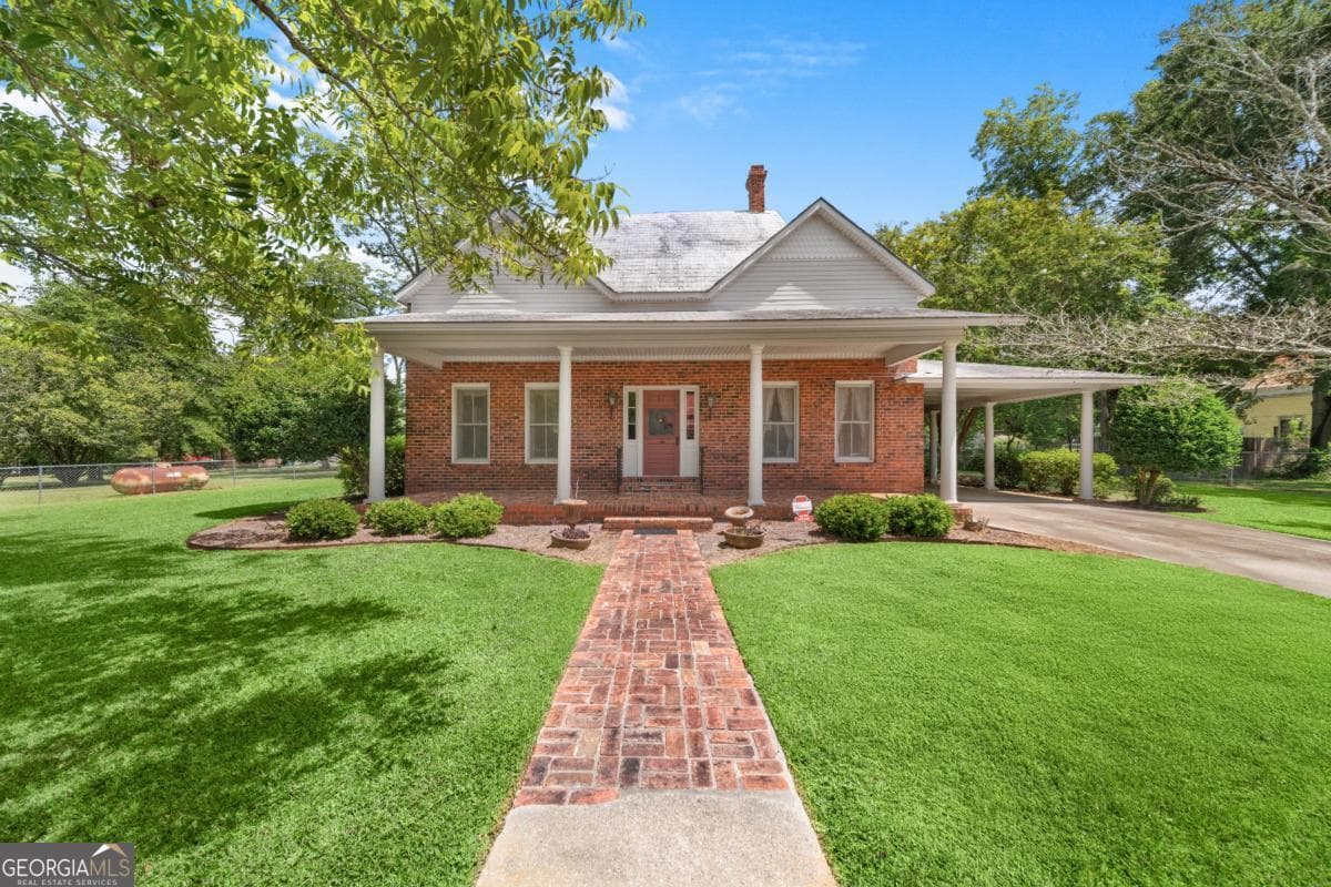 3 bedroom, 2 bathroom, 2,608 sq ft single family residence for sale at 34 Main Street, Register, GA 30452