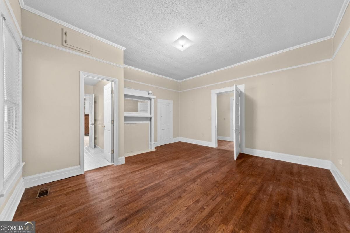 3 bedroom, 2 bathroom, 2,608 sq ft single family residence for sale at 34 Main Street, Register, GA 30452 — photo 5