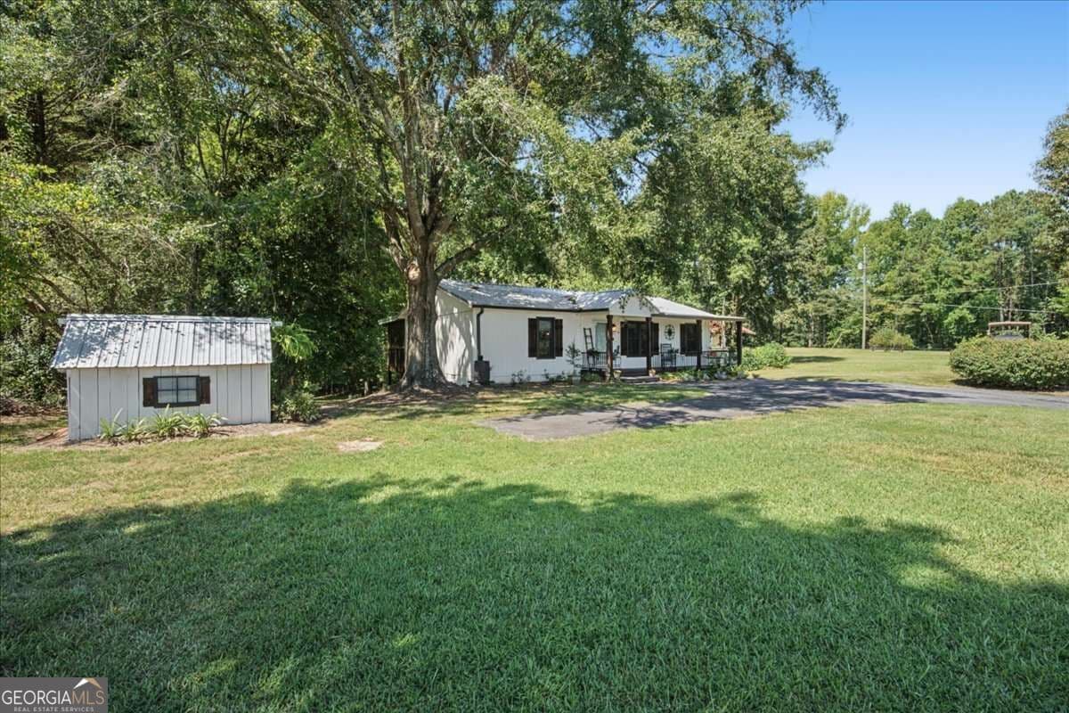 3 bedroom, 1.5 bathroom, 1,284 sq ft single family residence for sale at 149 Holder Road, Dallas, GA 30132 — photo 4