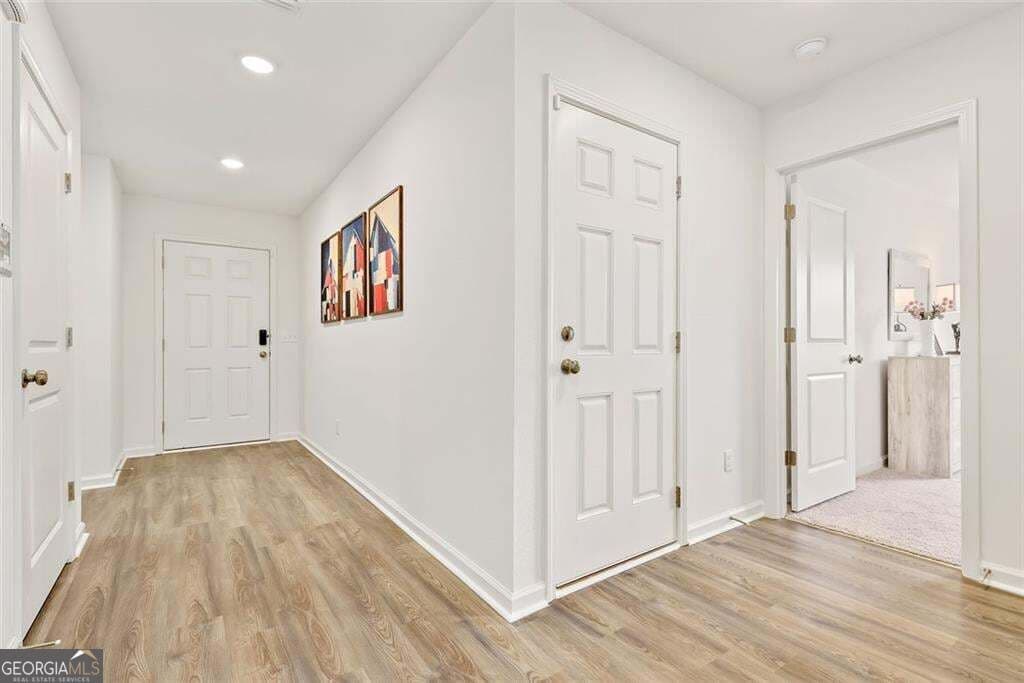 4 bedroom, 2 bathroom, 1,773 sq ft single family residence for sale at 325 Bowers Estates Road, Hartwell, GA 30643 — photo 4