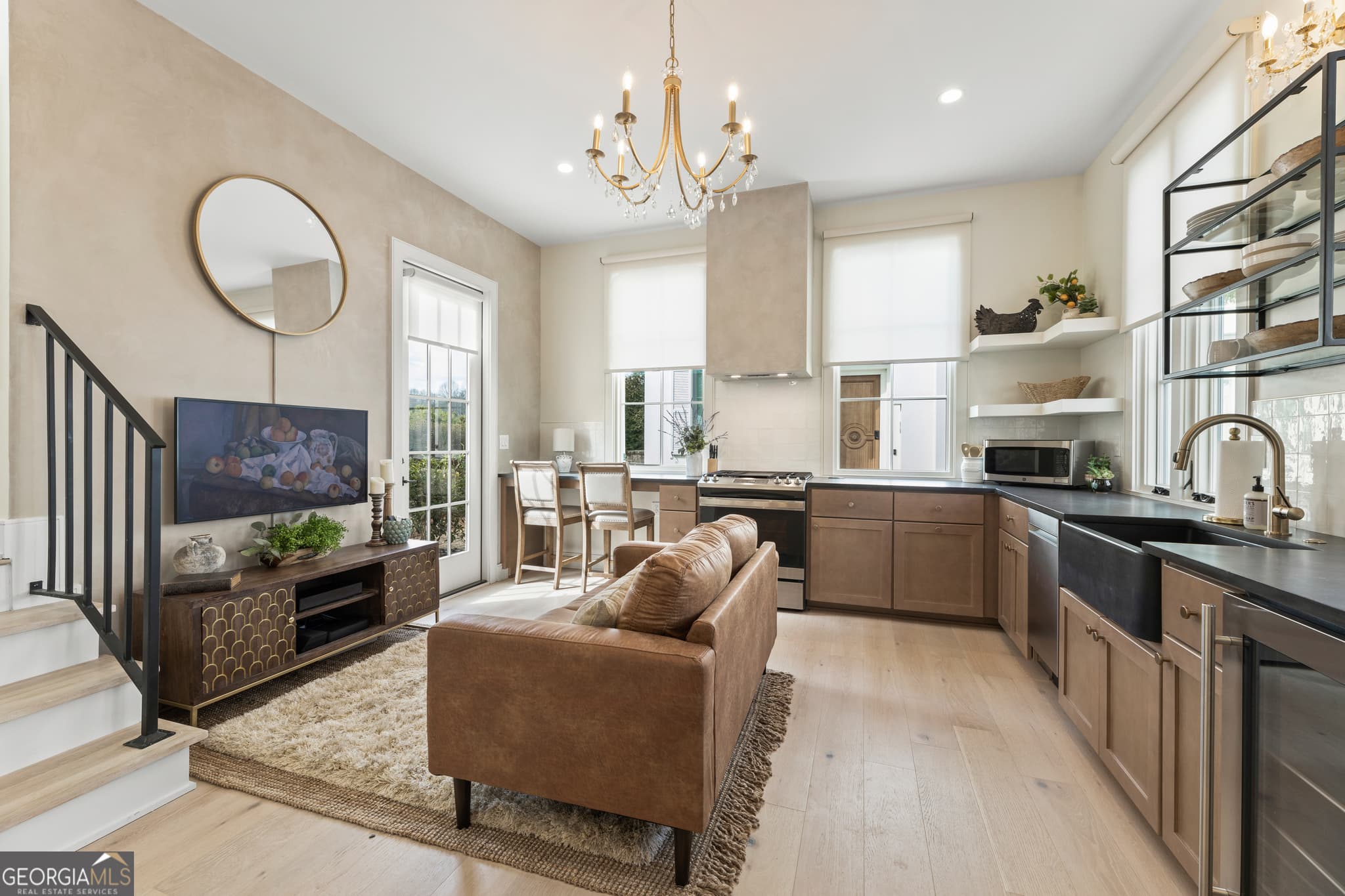 2 bedroom, 2 bathroom, 928 sq ft single family residence for rent at 174 High Street, Fayetteville, GA 30214 for $4,500 a month — photo 3