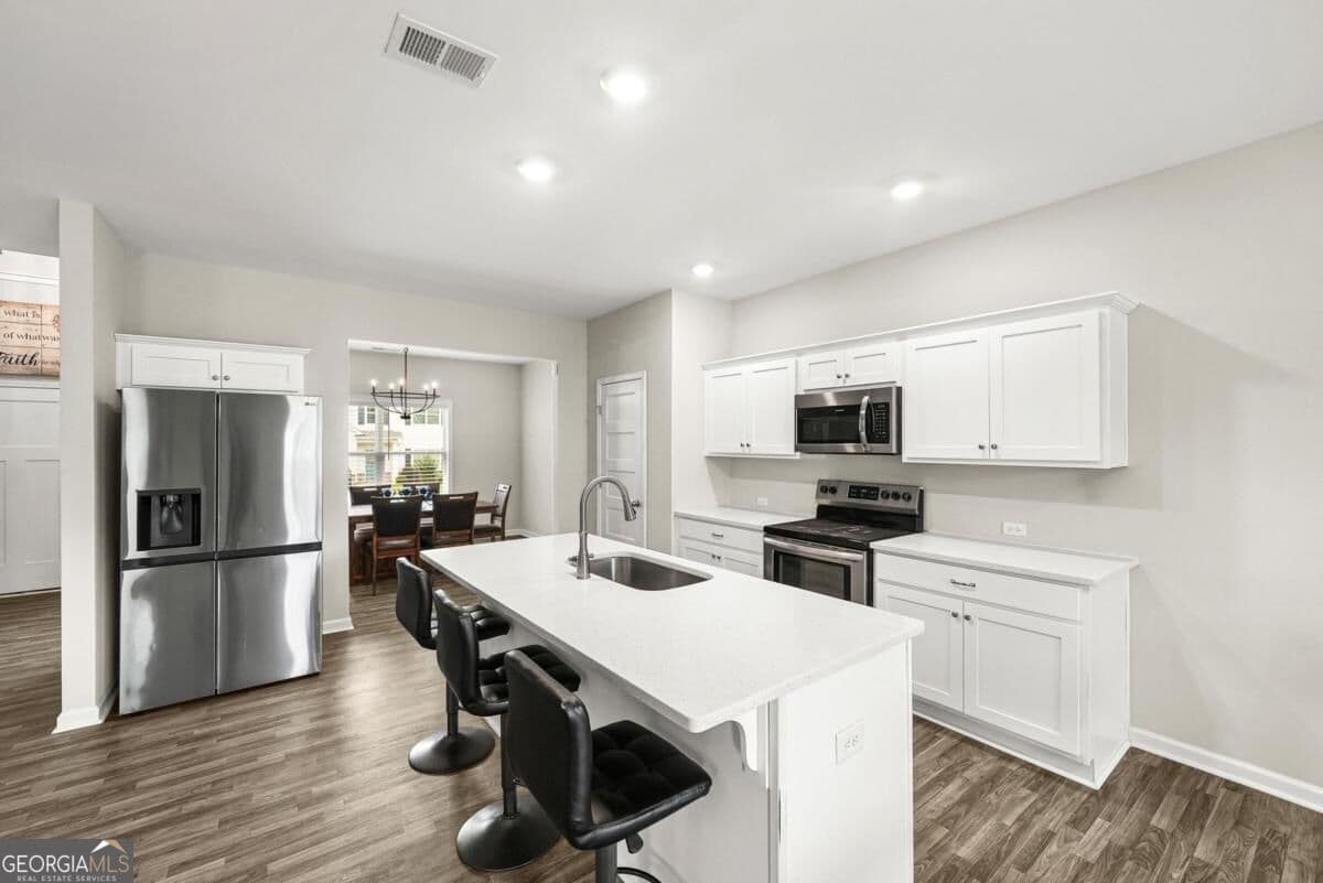 4 bedroom, 3 bathroom, 2,733 sq ft single family residence for sale at 409 Splash Pointe, Temple, GA 30179 — photo 10