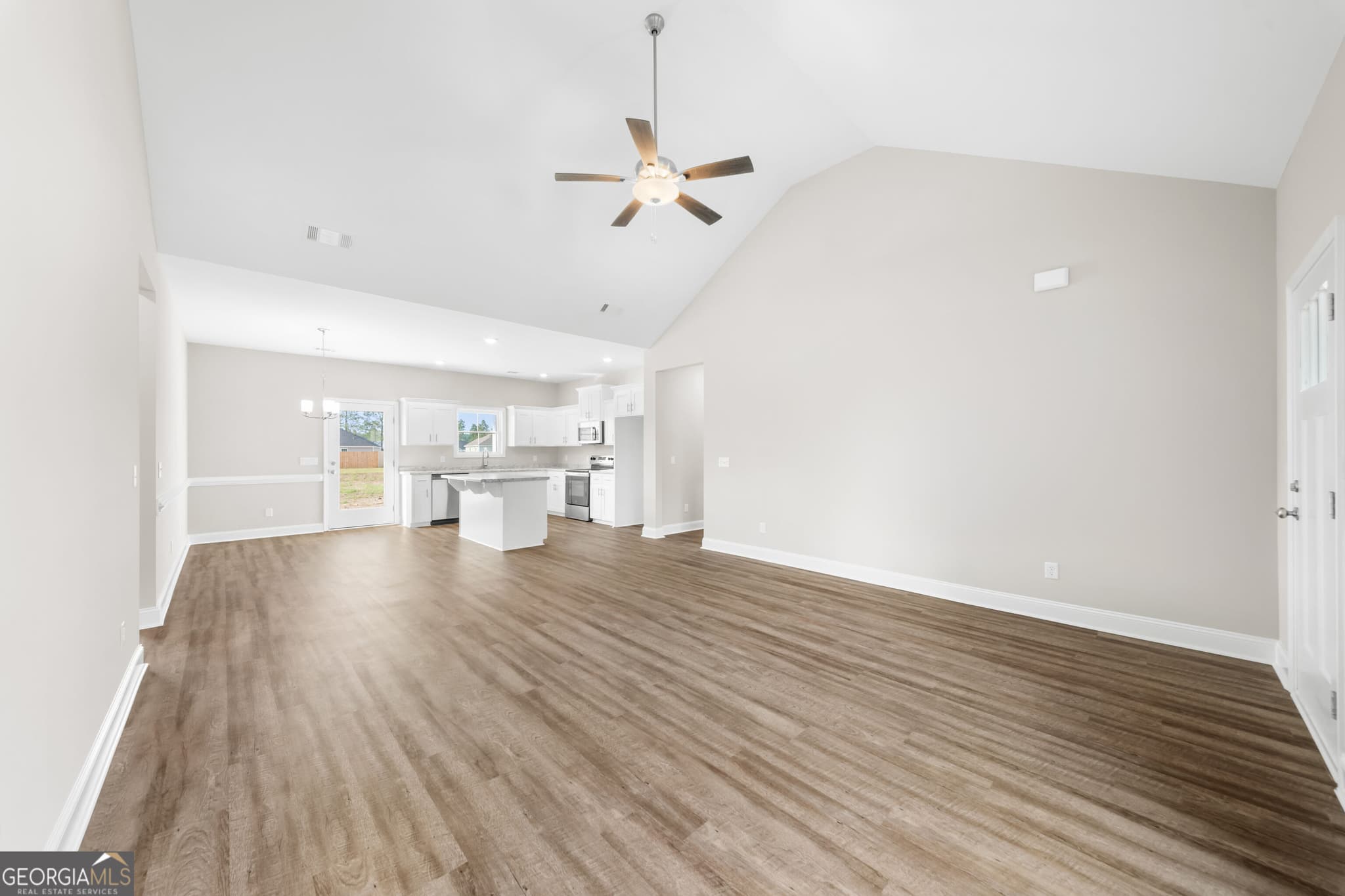 3 bedroom, 2 bathroom, 1,530 sq ft single family residence under contract at 664 Belfast Loop LOT 185, Ellabell, GA 31308 — photo 3