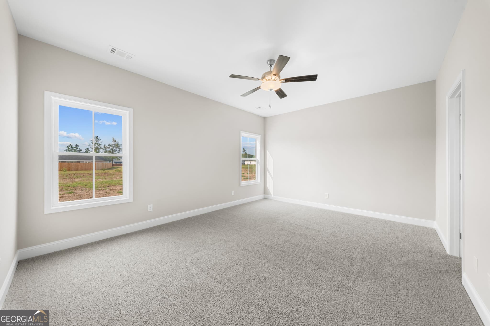 3 bedroom, 2 bathroom, 1,530 sq ft single family residence under contract at 664 Belfast Loop LOT 185, Ellabell, GA 31308 — photo 8