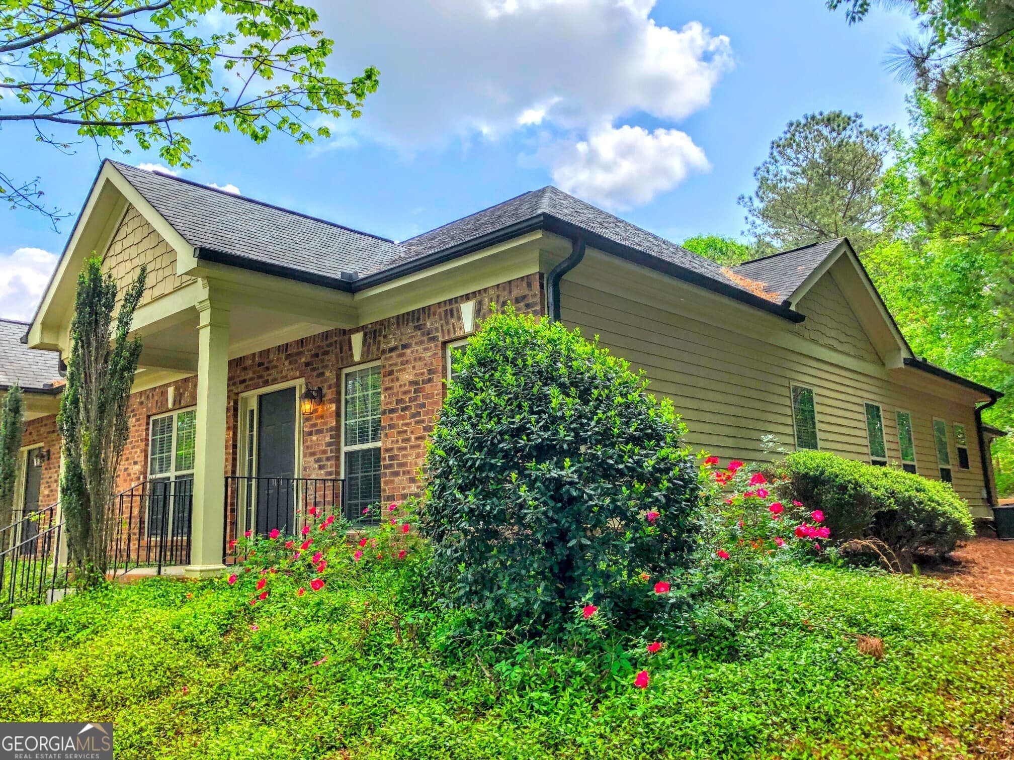 3 bedroom, 2 bathroom, 1,316 sq ft single family residence for rent at 1121 Livingston Trail, Bogart, GA 30622 for $1,700 a month — photo 3