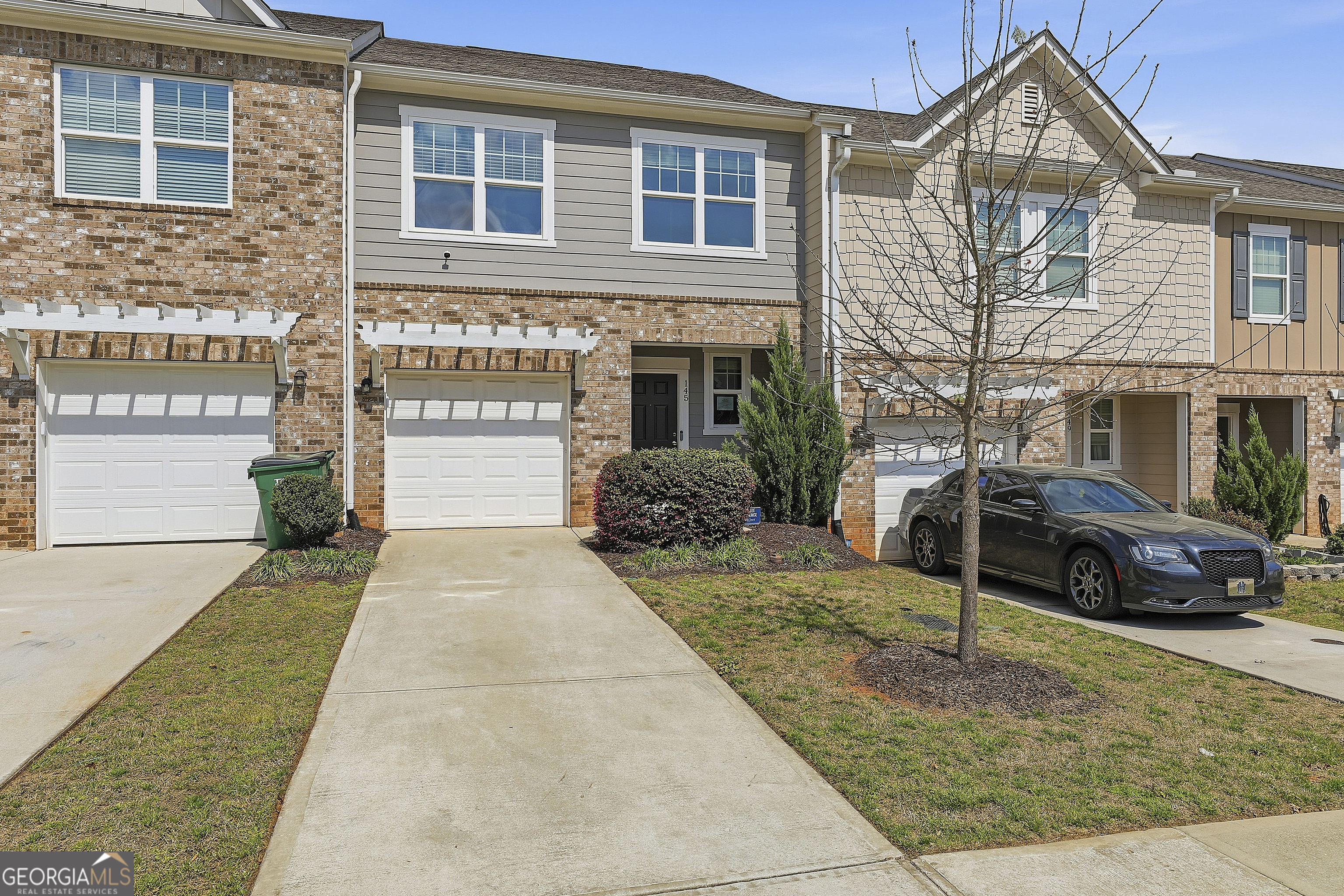3 bedroom, 2.5 bathroom, 1,488 sq ft townhouse sold at 145 Swindon Drive, Mcdonough, GA 30253