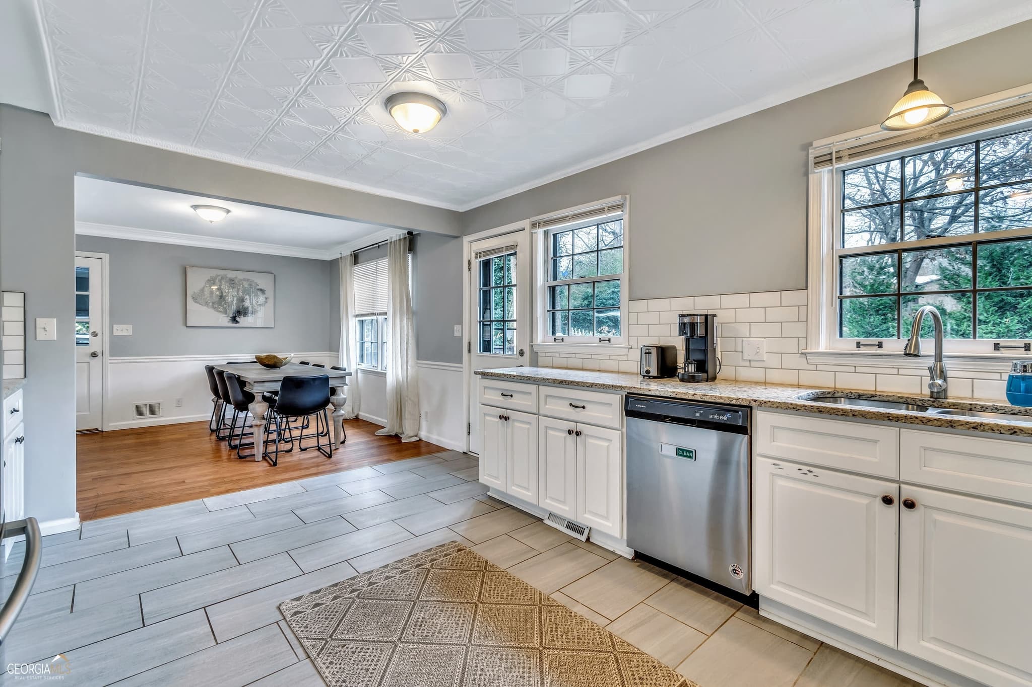 5 bedroom, 3 bathroom, 3,200 sq ft single family residence for rent at 367 Autumn Lane, Smyrna, GA 30082 for $6,400 a month — photo 10