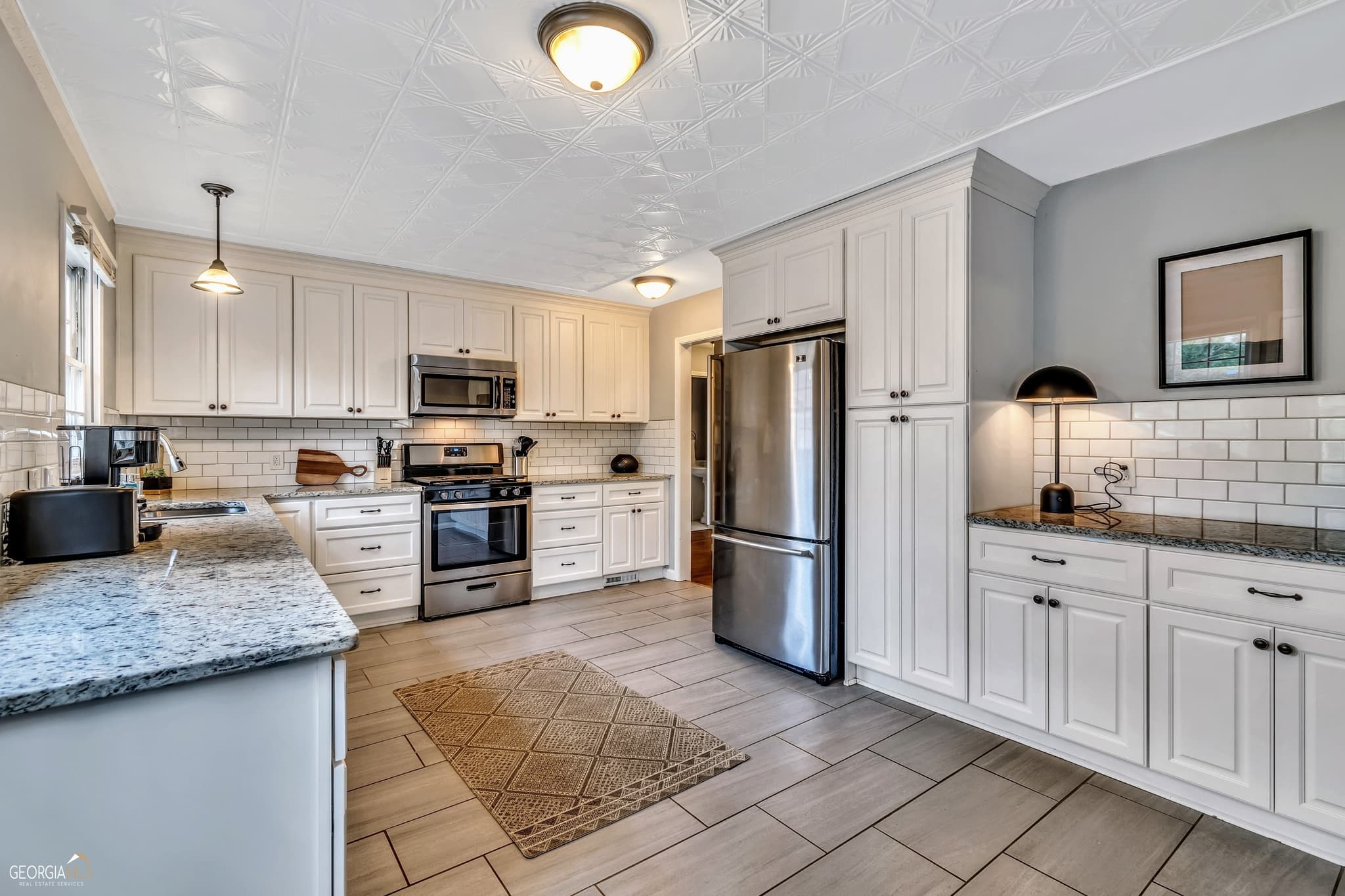 5 bedroom, 3 bathroom, 3,200 sq ft single family residence for rent at 367 Autumn Lane, Smyrna, GA 30082 for $6,400 a month — photo 8