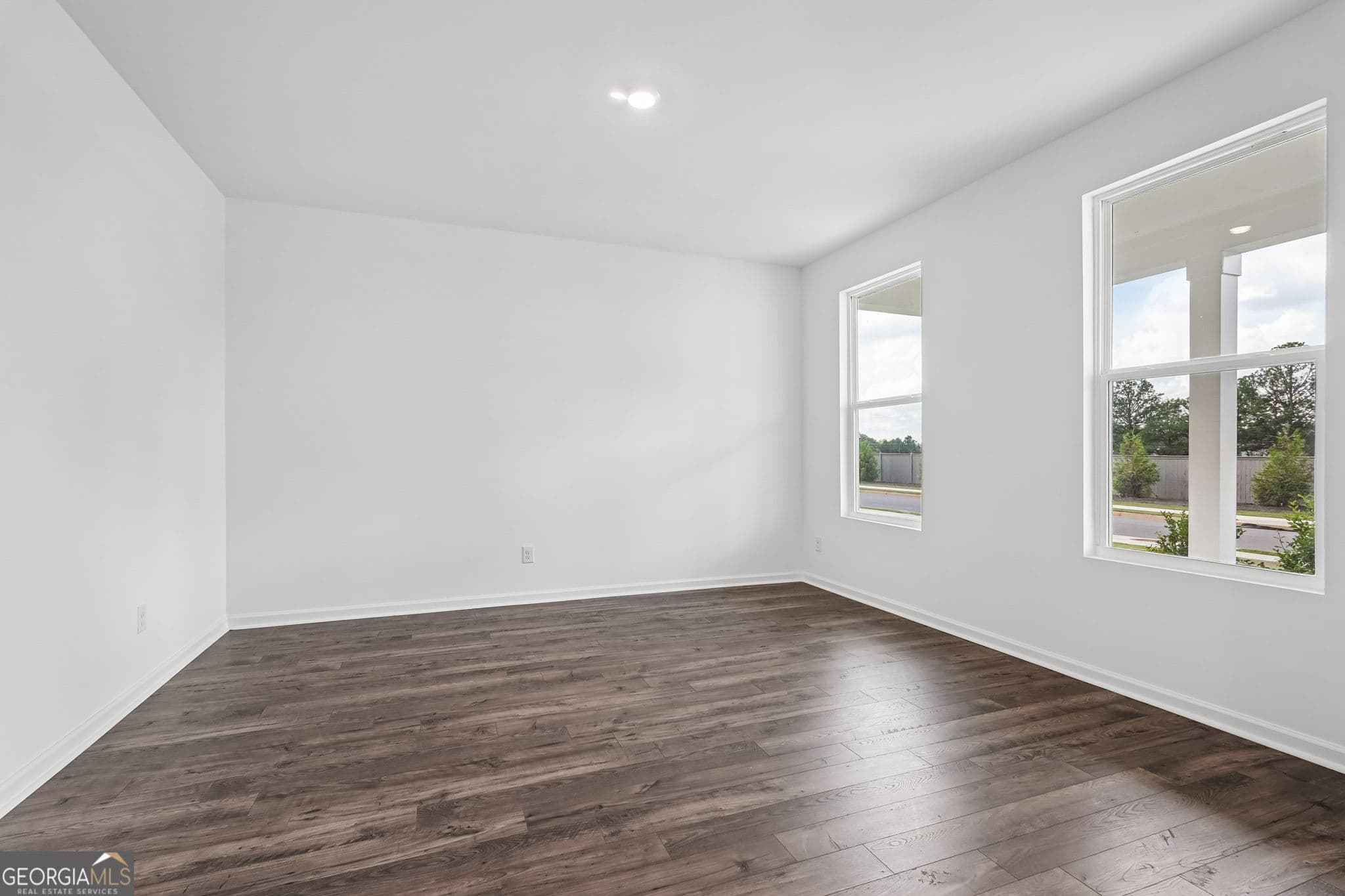 4 bedroom, 2.5 bathroom, 2,507 sq ft single family residence for sale at 205 Groveton Court, Euharlee, GA 30145 — photo 9