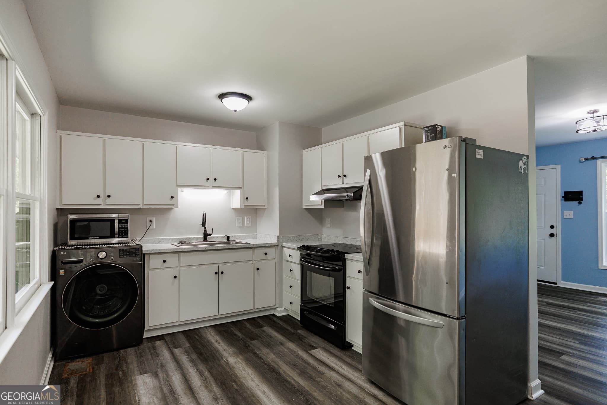3 bedroom, 1 bathroom, 912 sq ft single family residence for sale at 348 Alberta Drive, Colbert, GA 30628 — photo 6