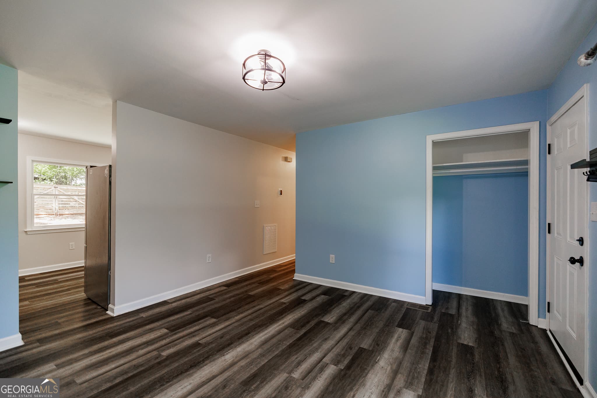 3 bedroom, 1 bathroom, 912 sq ft single family residence for sale at 348 Alberta Drive, Colbert, GA 30628 — photo 5