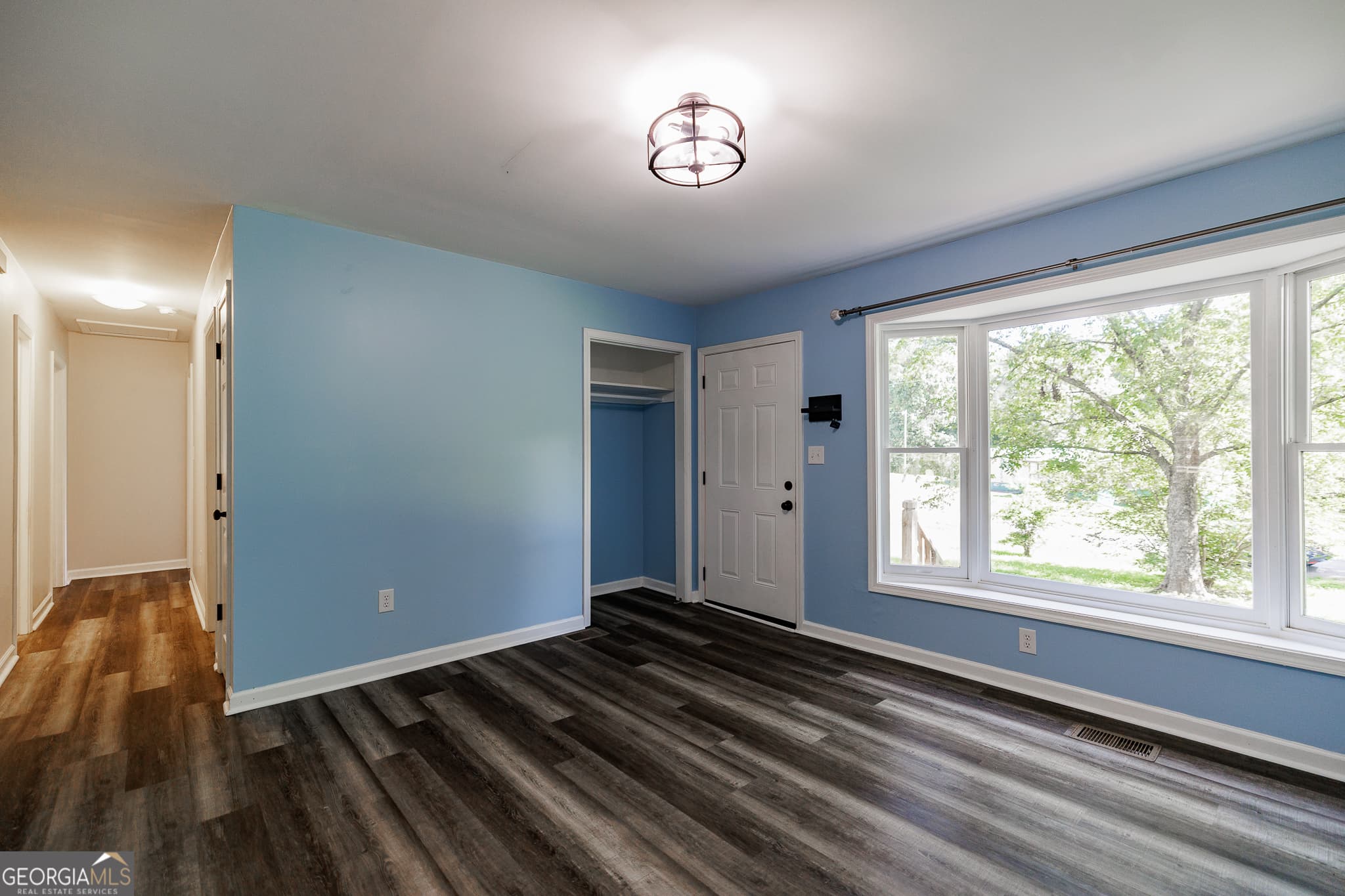 3 bedroom, 1 bathroom, 912 sq ft single family residence for sale at 348 Alberta Drive, Colbert, GA 30628 — photo 4