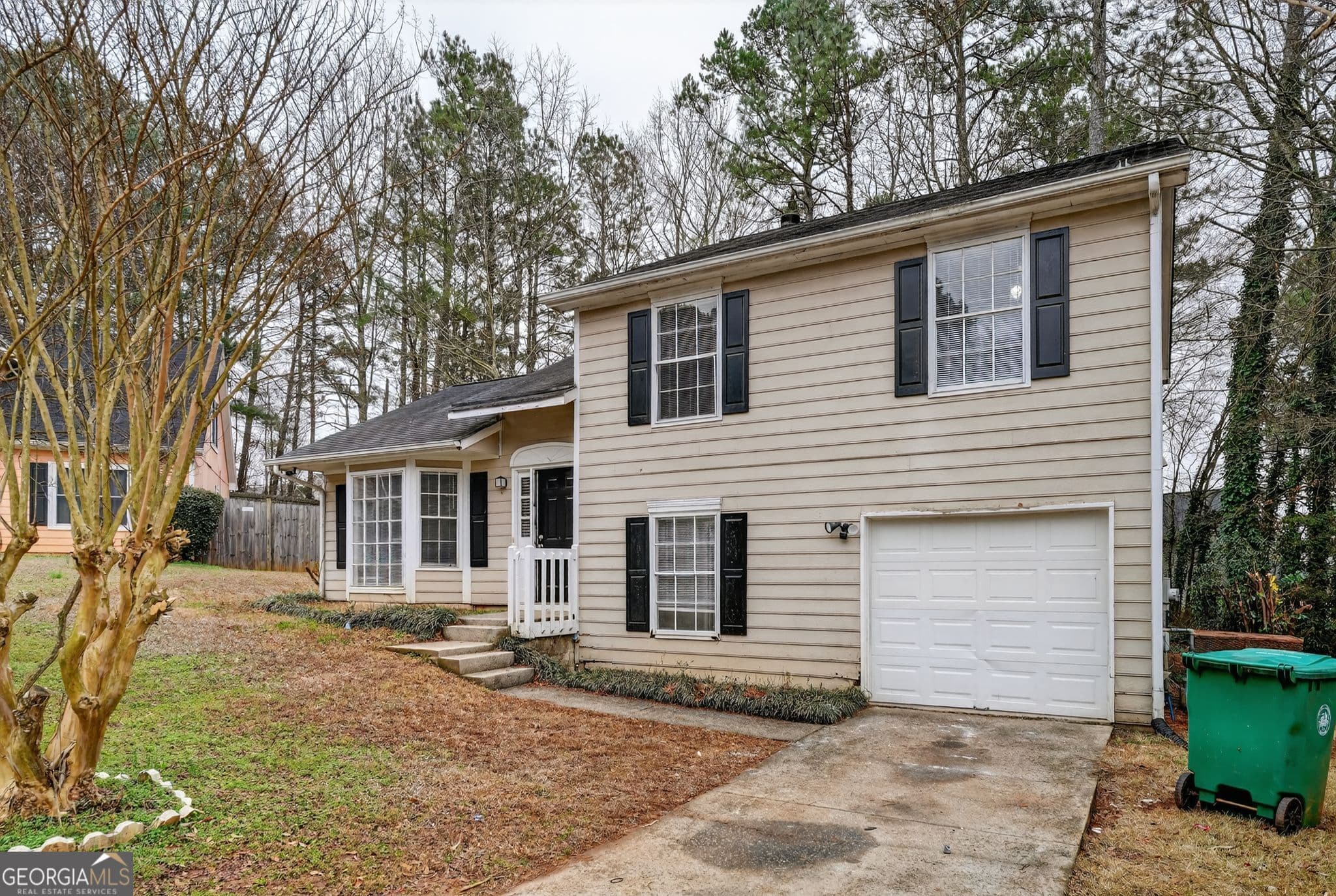 3 bedroom, 2 bathroom, 1,461 sq ft single family residence for sale at 3263 Rivermist Cove, Decatur, GA 30034 — photo 3