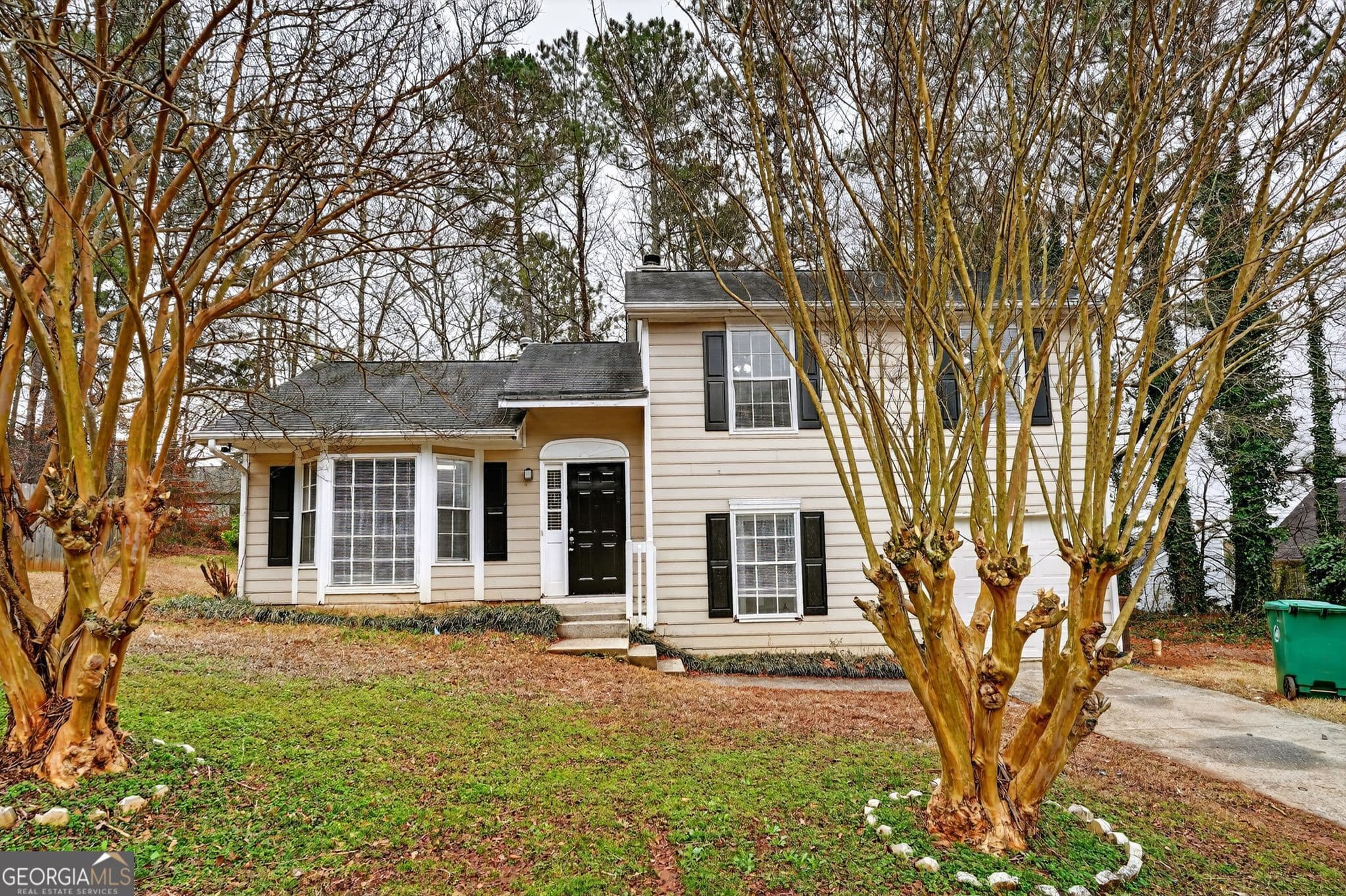 3 bedroom, 2 bathroom, 1,461 sq ft single family residence for sale at 3263 Rivermist Cove, Decatur, GA 30034