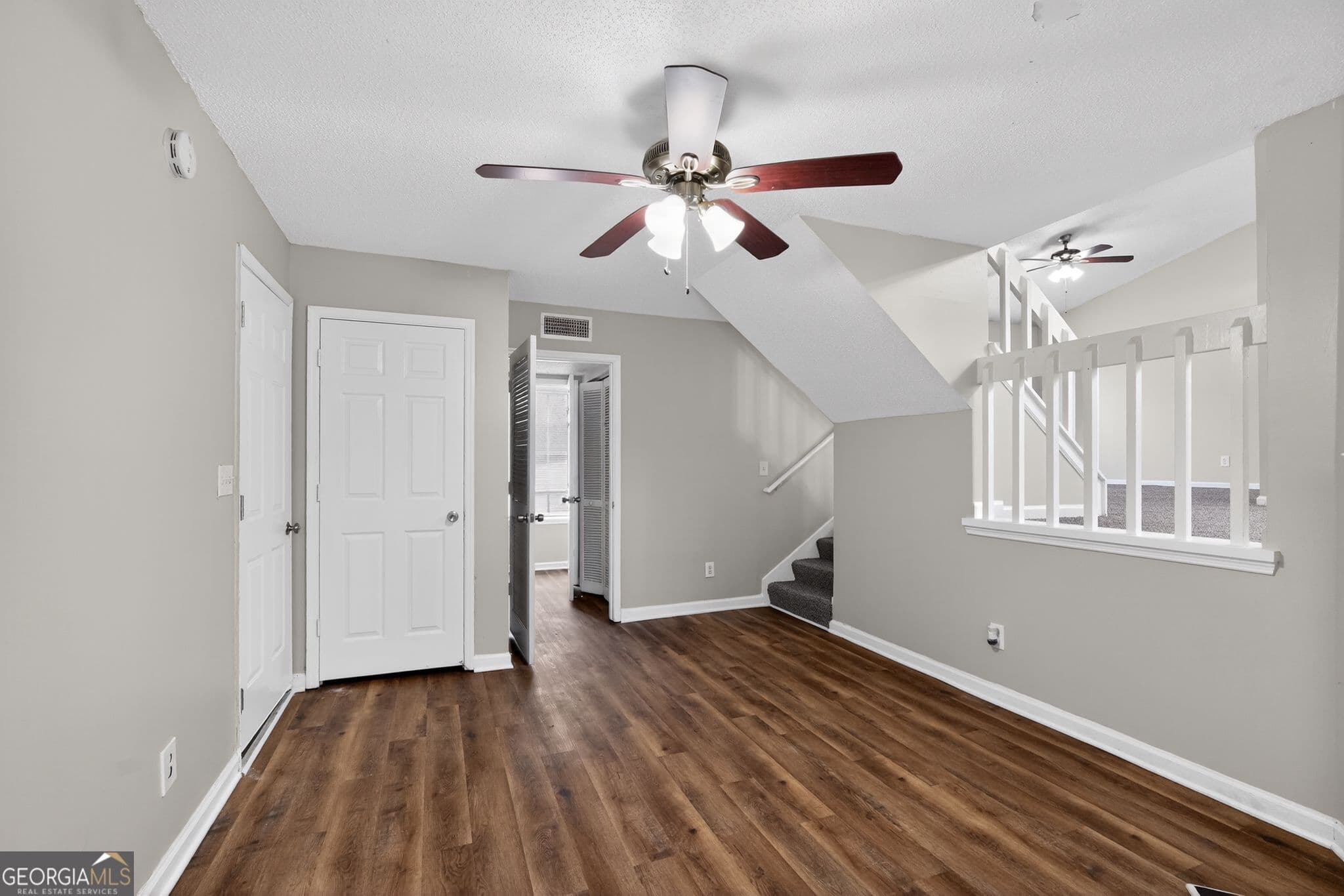 3 bedroom, 2 bathroom, 1,461 sq ft single family residence for sale at 3263 Rivermist Cove, Decatur, GA 30034 — photo 10