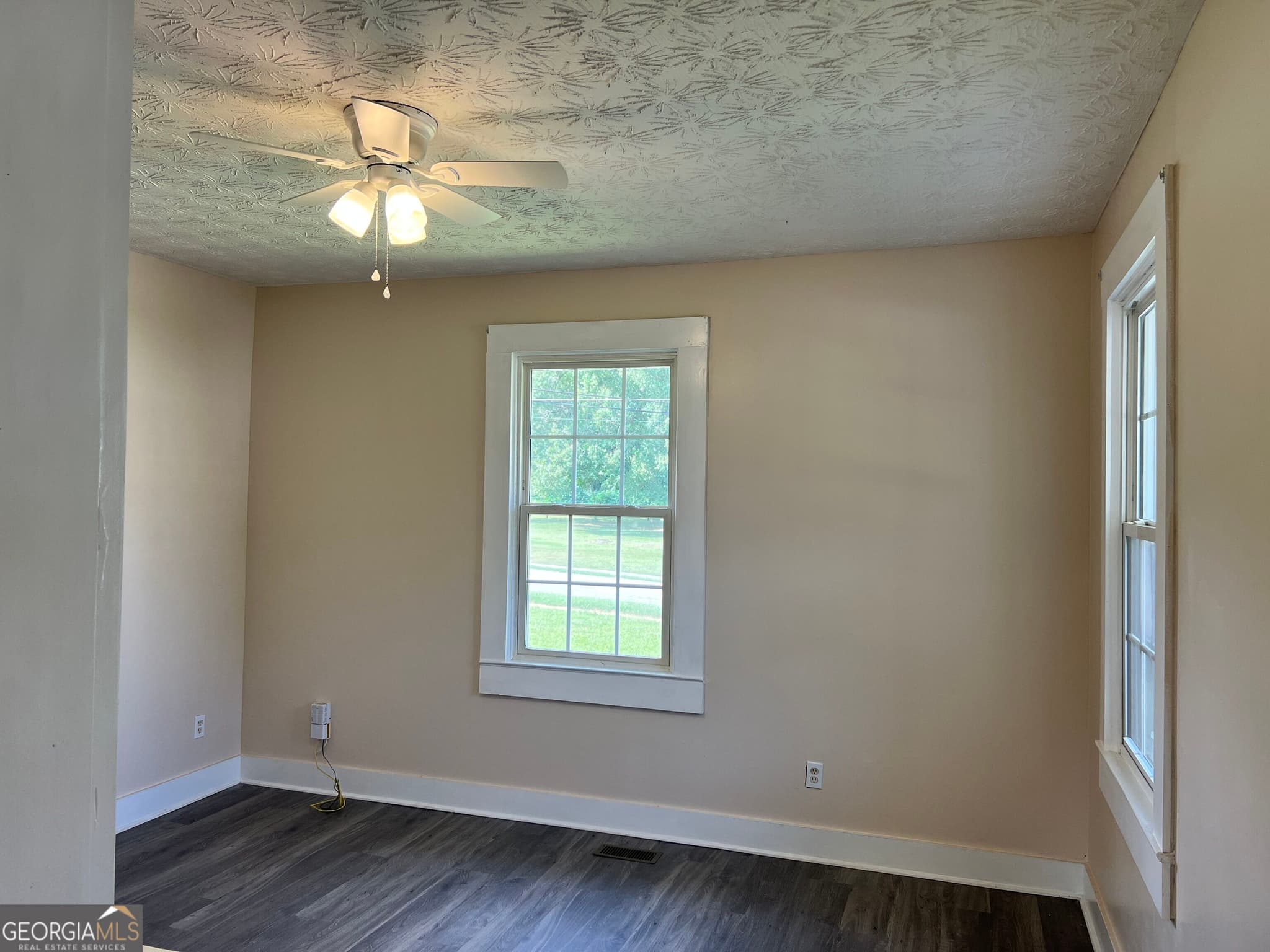 2 bedroom, 2 bathroom, 1,051 sq ft single family residence for sale at 601 Askew Avenue, Hogansville, GA 30230 — photo 8