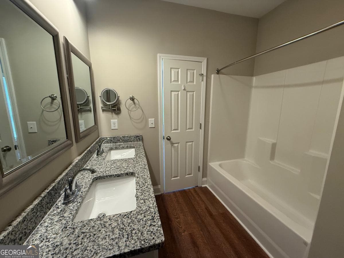 3 bedroom, 2 bathroom single family residence for rent at 519 Liberty Park Drive, Gainesville, GA 30501 for $1,895 a month — photo 6