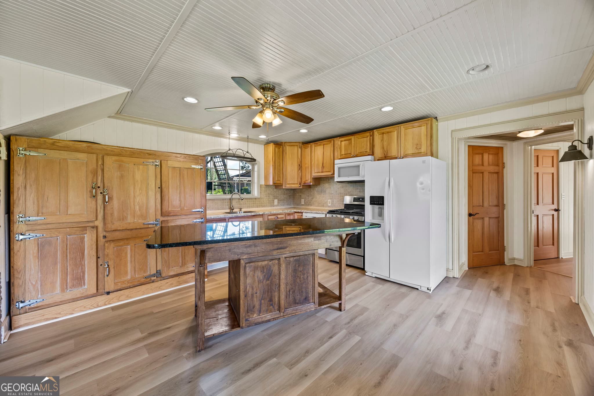 3 bedroom, 2.5 bathroom, 1,624 sq ft single family residence for sale at 271 & 291 Farmer Lane, Carnesville, GA 30521 — photo 7