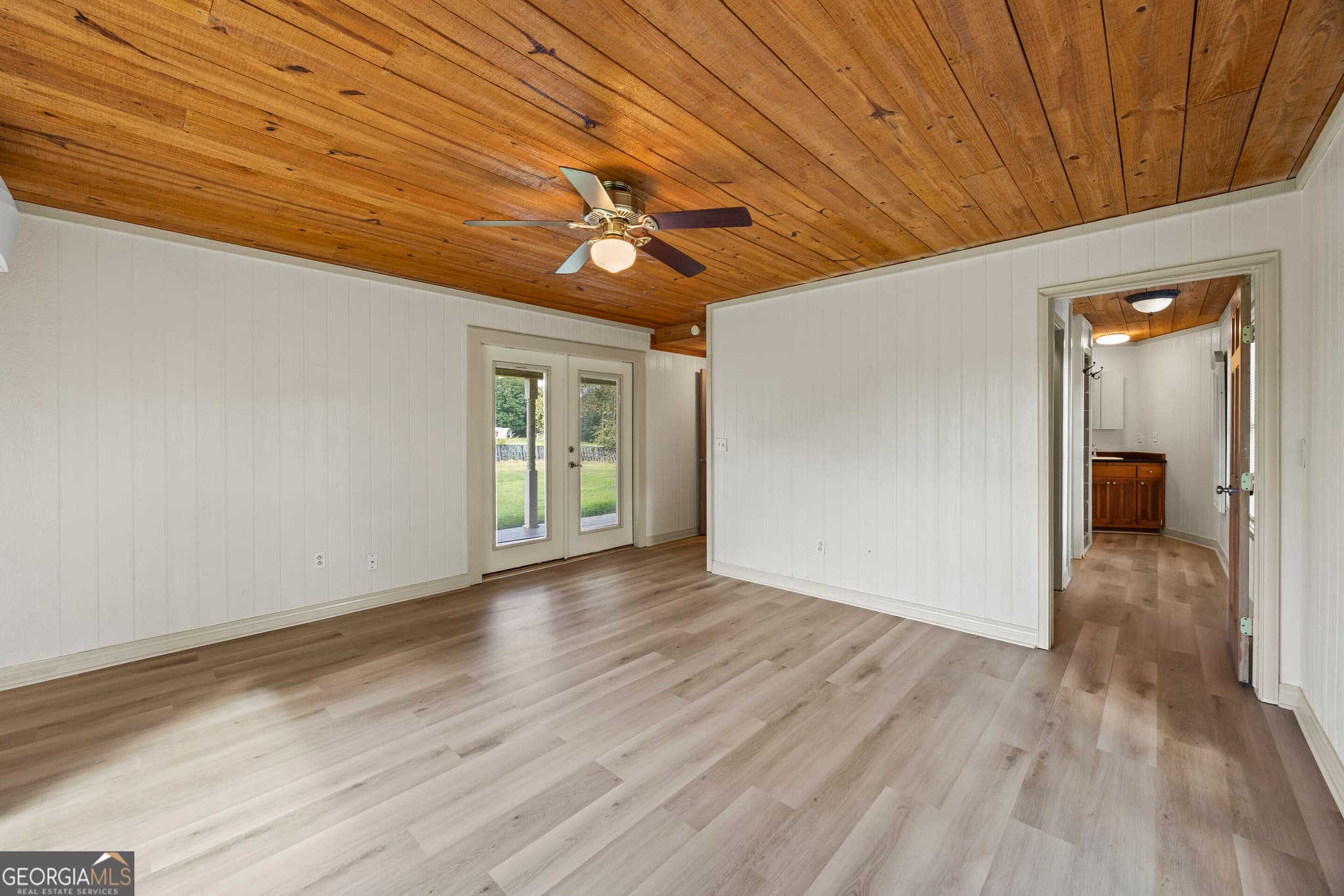 3 bedroom, 2.5 bathroom, 1,624 sq ft single family residence for sale at 271 & 291 Farmer Lane, Carnesville, GA 30521 — photo 9