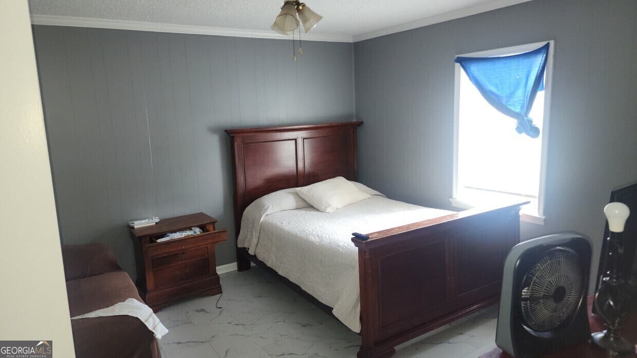 6 bedroom, 4 bathroom, 2,208 sq ft single family residence for sale at 605 Burke Avenue, Albany, GA 31701 — photo 6
