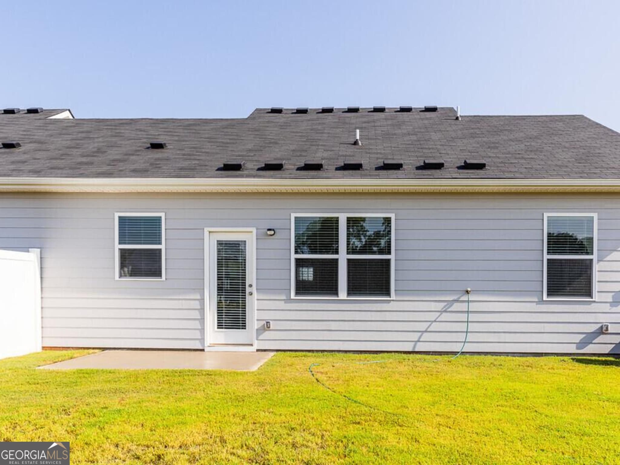 3 bedroom, 2 bathroom, 1,046 sq ft single family residence for sale at 234B Lavendar Lane, Perry, GA 31069 — photo 2