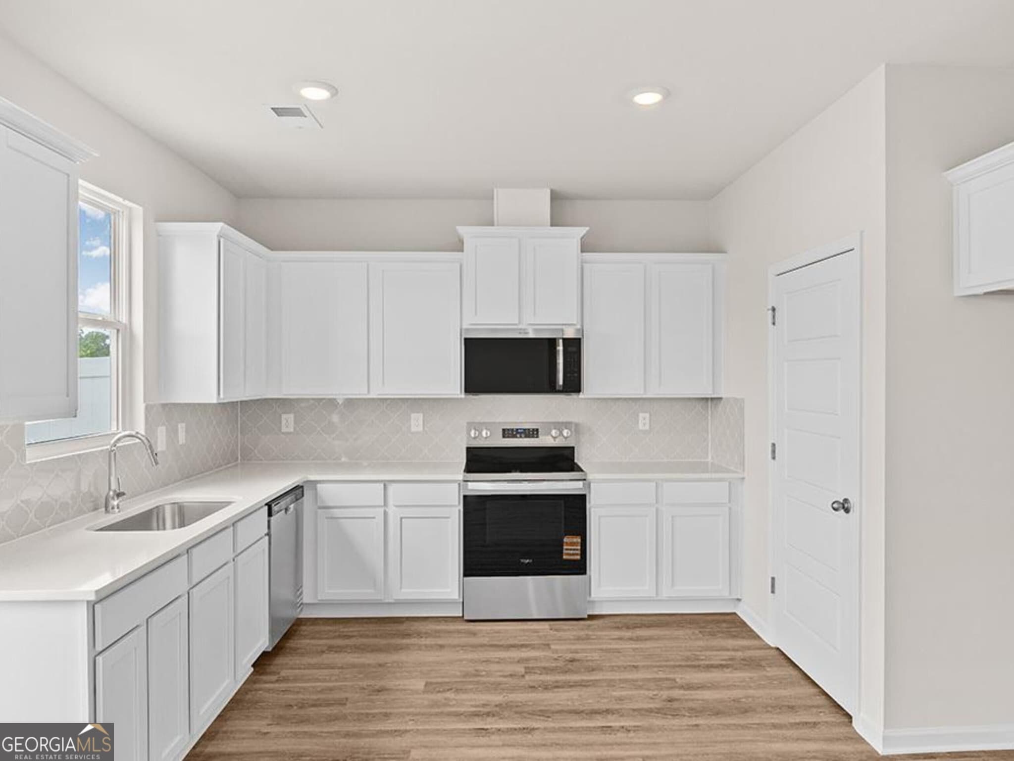 3 bedroom, 2 bathroom, 1,046 sq ft single family residence for sale at 234B Lavendar Lane, Perry, GA 31069 — photo 7