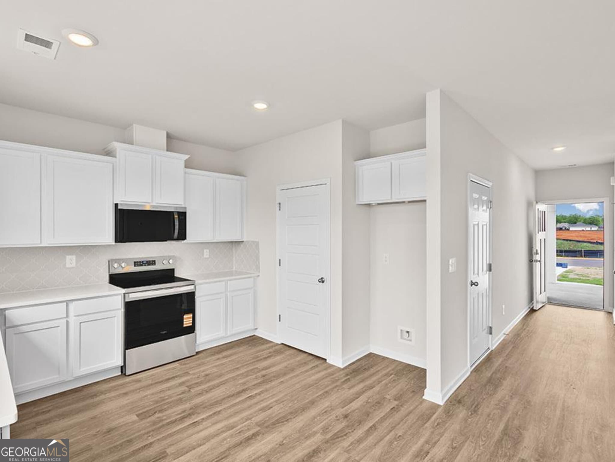 3 bedroom, 2 bathroom, 1,046 sq ft single family residence for sale at 234B Lavendar Lane, Perry, GA 31069 — photo 8