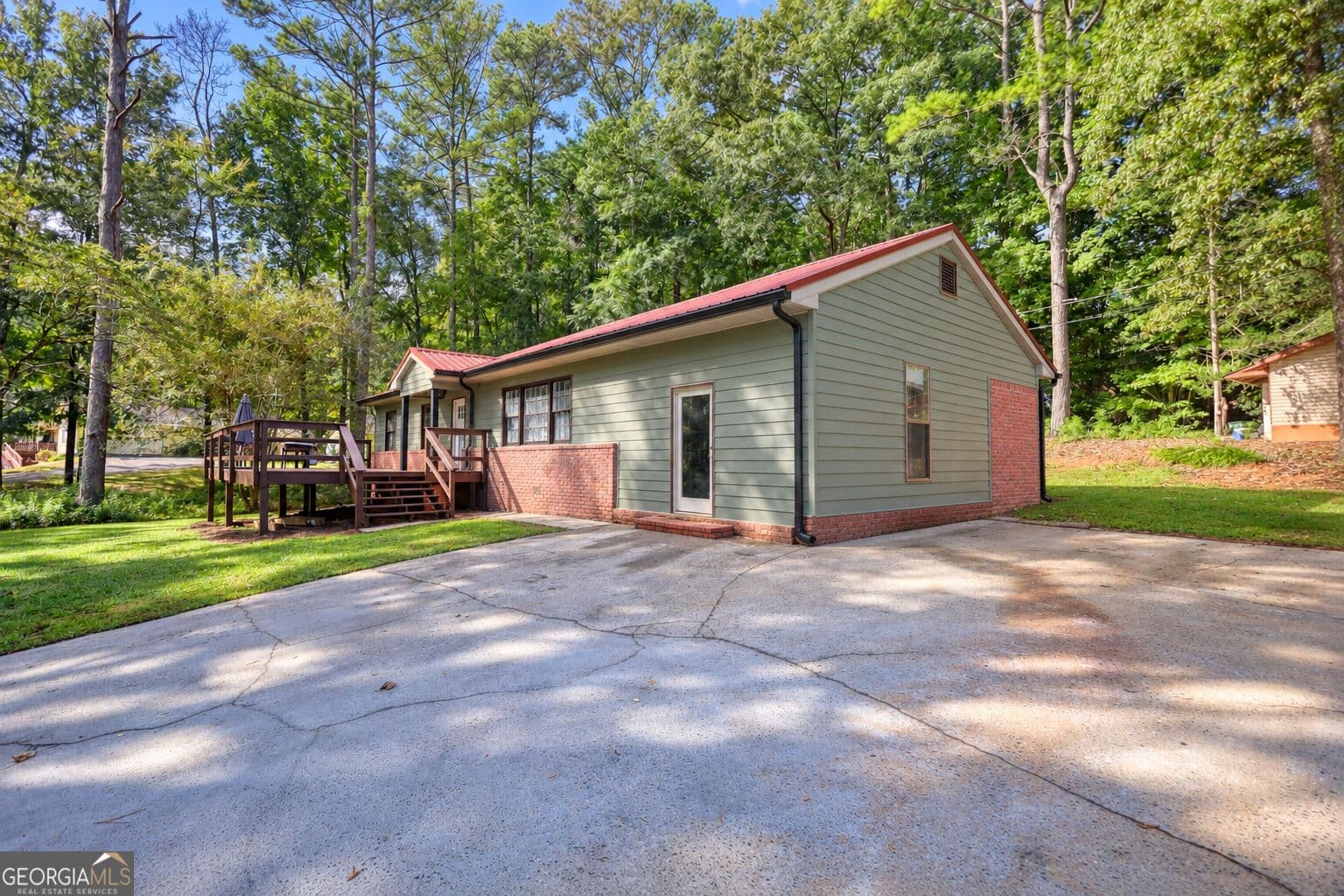 4 bedroom, 2 bathroom, 1,683 sq ft single family residence for sale at 428 Cornish Mountain Road, Oxford, GA 30054 — photo 3