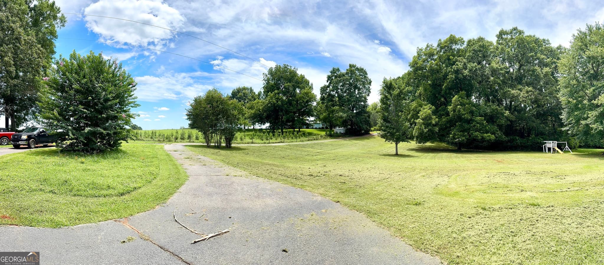 4 bedroom, 3 bathroom, 2,238 sq ft single family residence under contract at 1793 Trice Cemetery Road, Thomaston, GA 30286 — photo 4