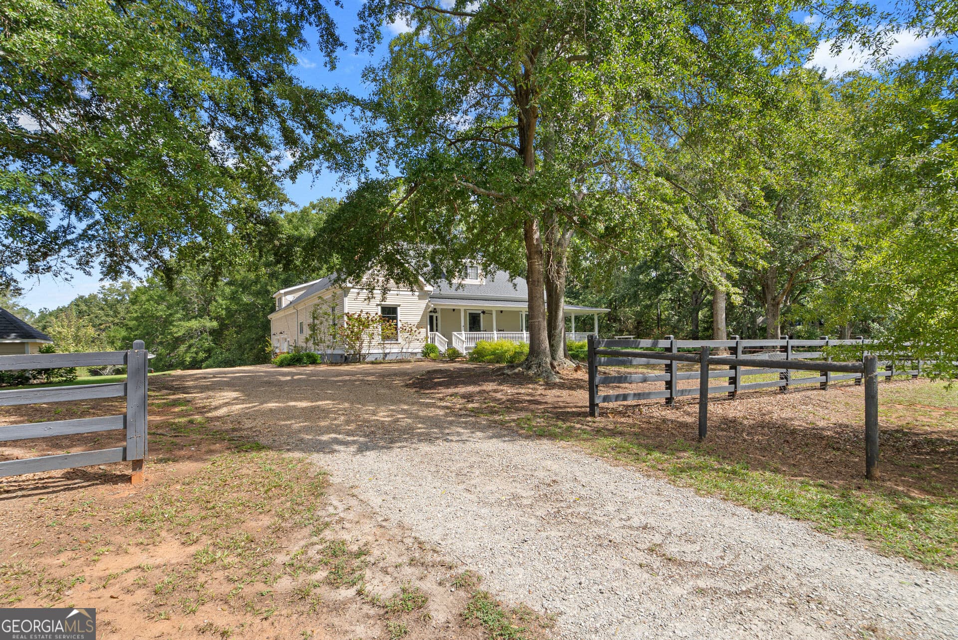 3 bedroom, 2.5 bathroom, 2,921 sq ft single family residence for sale at 3905 Prospect Road, Rutledge, GA 30663 — photo 5