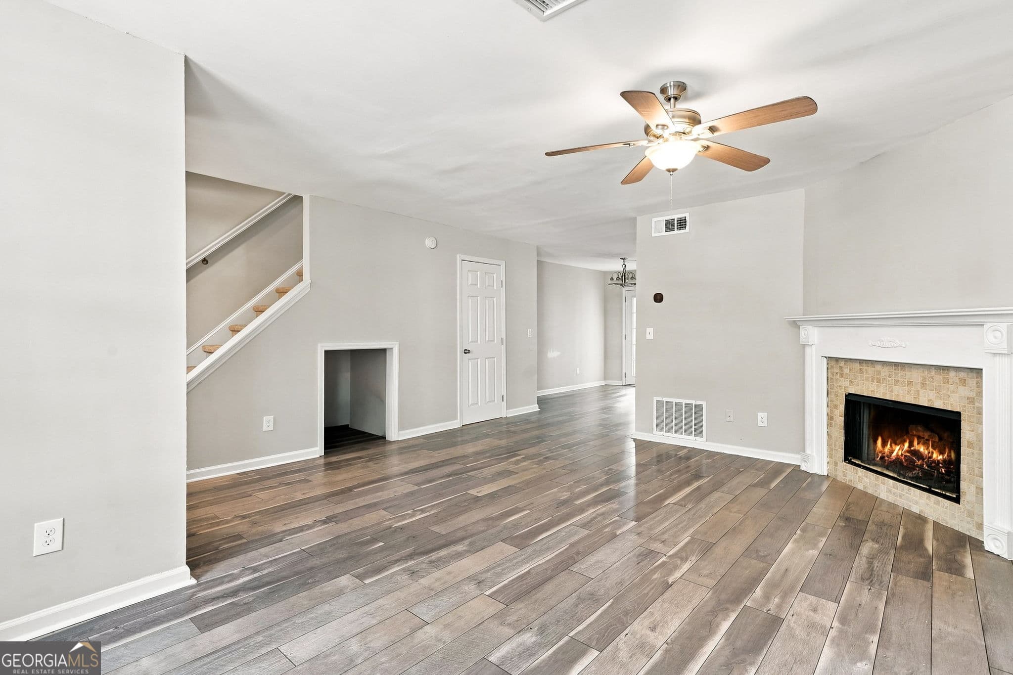 2 bedroom, 2.5 bathroom, 1,200 sq ft condominium for sale at 6422 Wedgeview Drive, Tucker, GA 30084 — photo 9