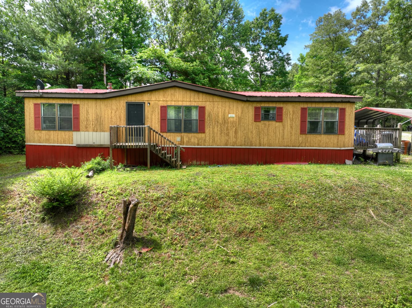 3 bedroom, 2 bathroom, 1,512 sq ft manufactured home,single family residence for sale at 665 Ridgeview Road, Morganton, GA 30560 — photo 6