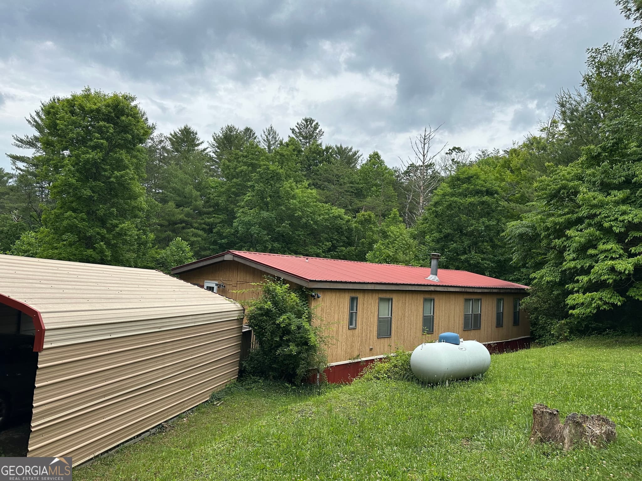 3 bedroom, 2 bathroom, 1,512 sq ft manufactured home,single family residence for sale at 665 Ridgeview Road, Morganton, GA 30560 — photo 3