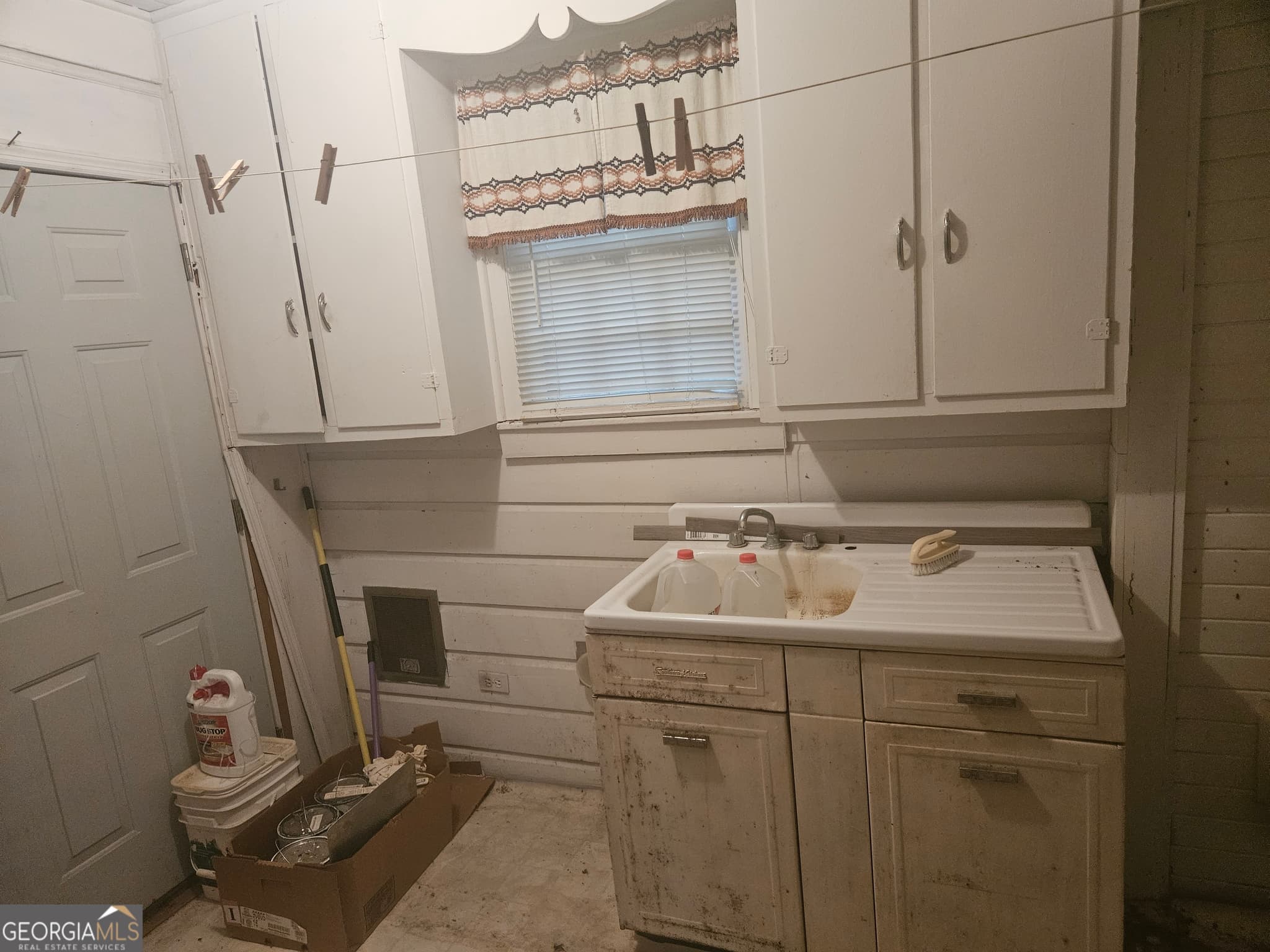 2 bedroom, 2 bathroom, 1,089 sq ft single family residence for sale at 133 Hendrix Street, Millen, GA 30442 — photo 5