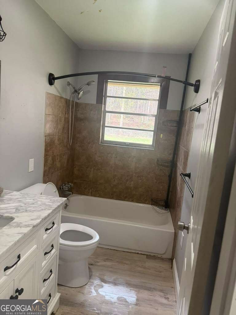 3 bedroom, 1.5 bathroom, 1,100 sq ft single family residence for sale at 803 S Red Rock Road, Toccoa, GA 30577 — photo 5