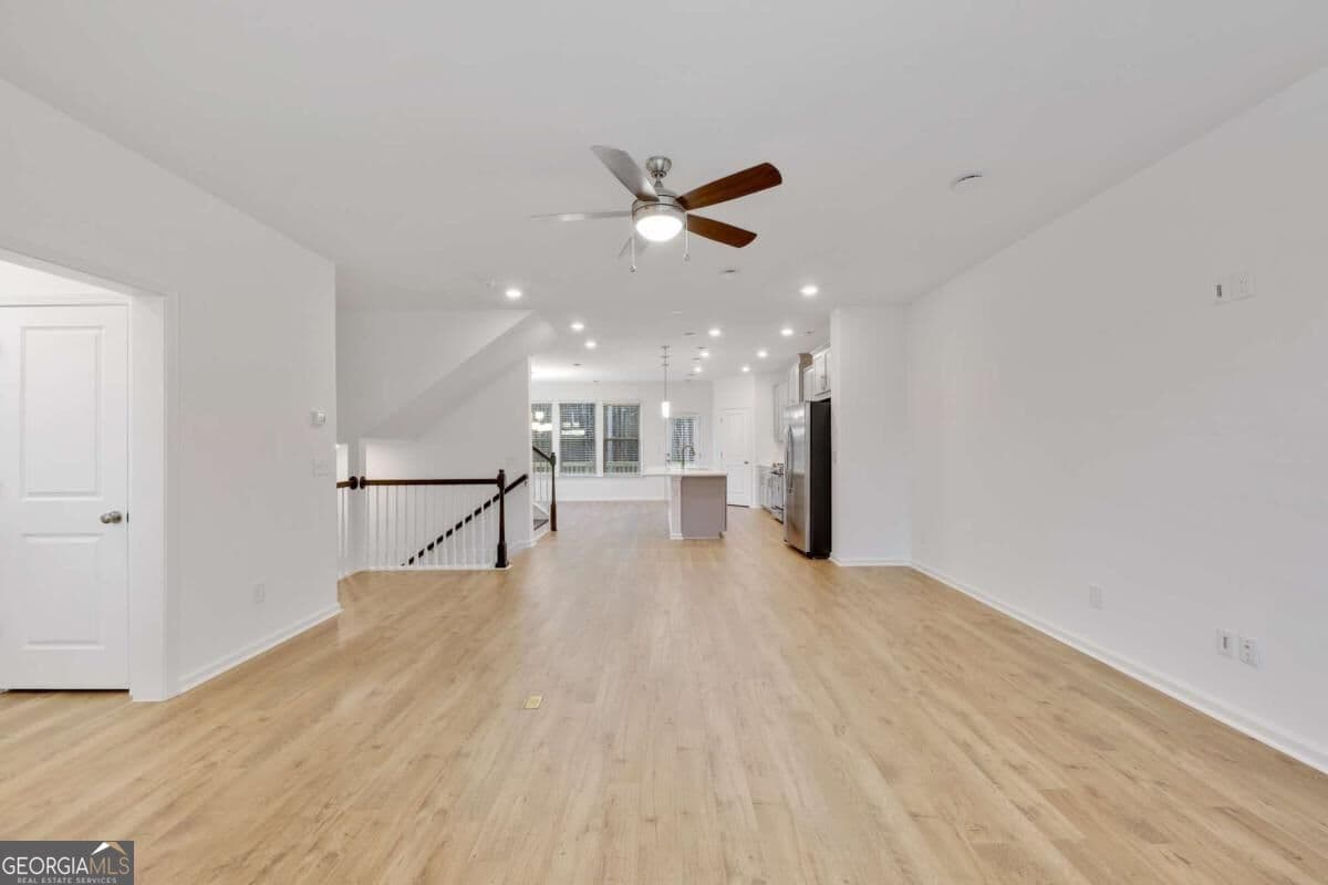 4 bedroom, 3.5 bathroom, 2,430 sq ft townhouse for rent at 1268 Berwyn Way 1268, Suwanee, GA 30024 for $3,295 a month — photo 8