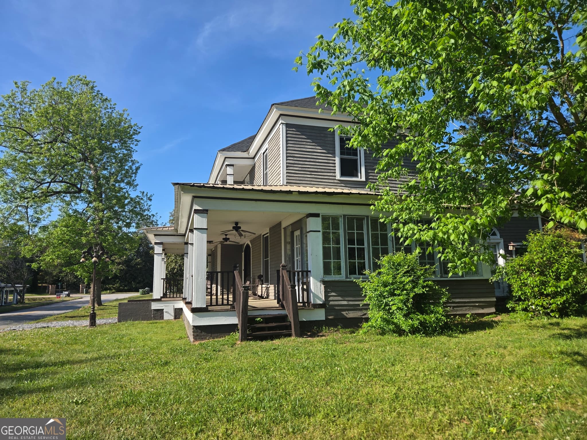 4 bedroom, 2.5 bathroom, 3,872 sq ft single family residence for sale at 246 Newnan Street, Franklin, GA 30217 — photo 3