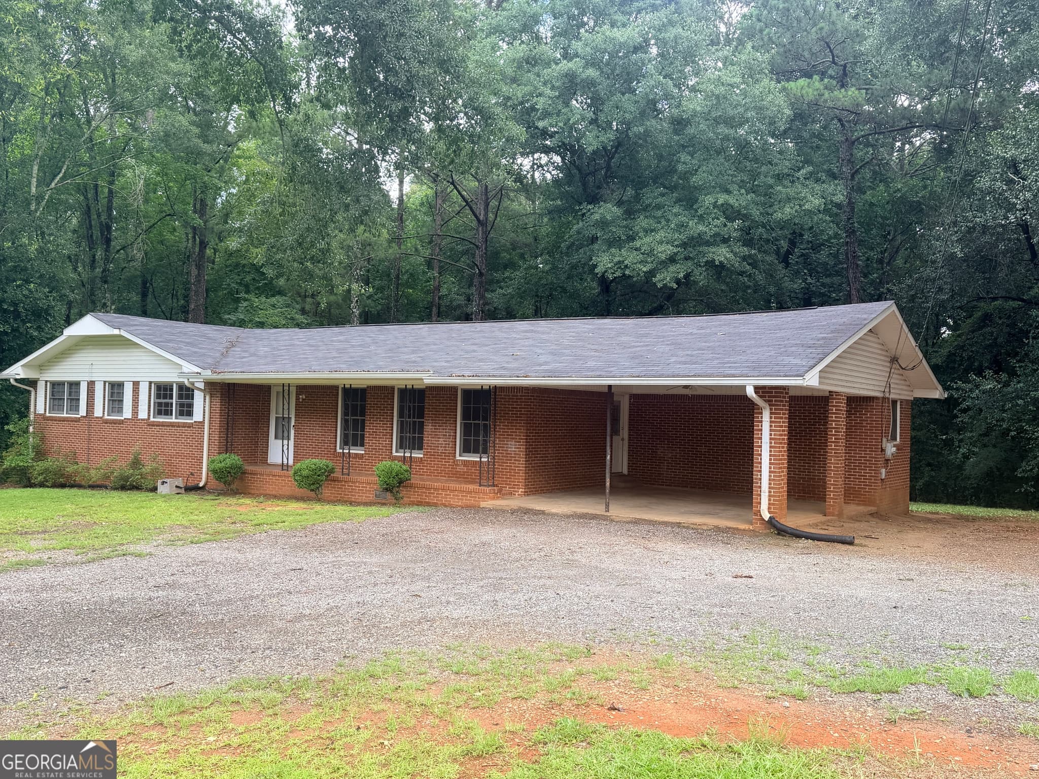 3 bedroom, 2 bathroom, 1,780 sq ft single family residence for sale at 295 Gose Road, Forsyth, GA 31029