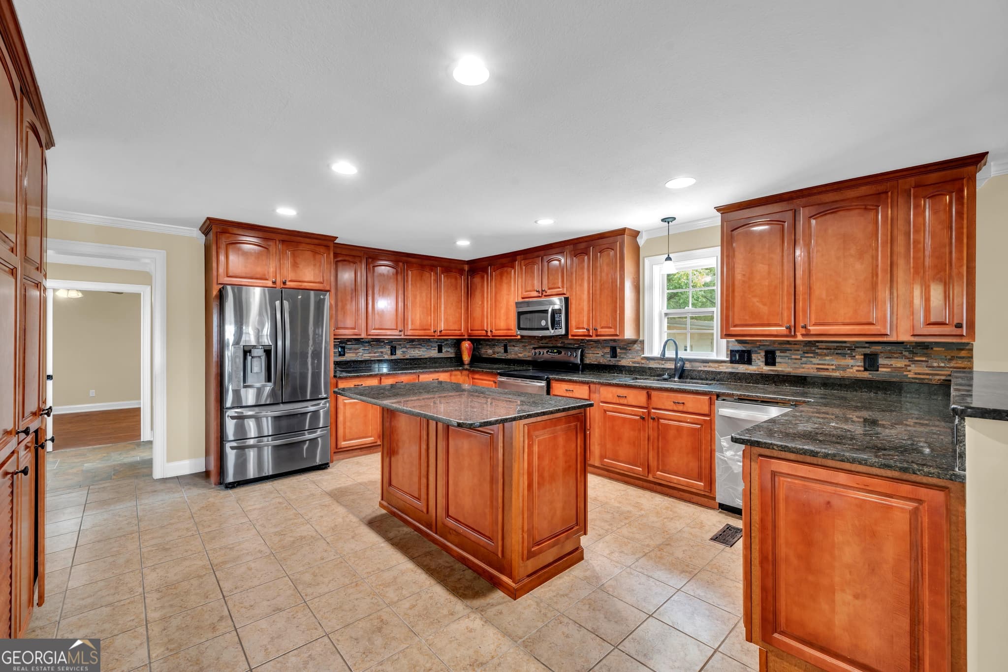 4 bedroom, 5 bathroom single family residence for sale at 719 Ben Brantley Road, Dublin, GA 31021 — photo 4