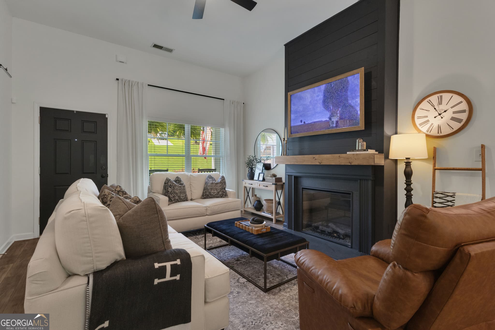 3 bedroom, 2 bathroom, 1,812 sq ft single family residence for sale at 43 Hilltop Place, Newnan, GA 30263 — photo 9